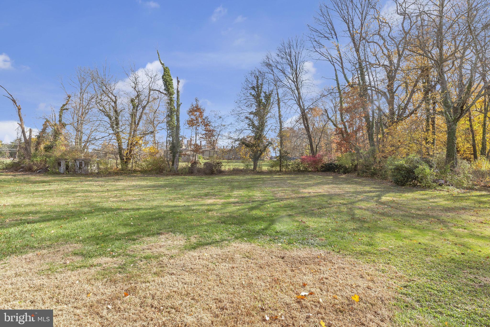 000 - Residential Lease