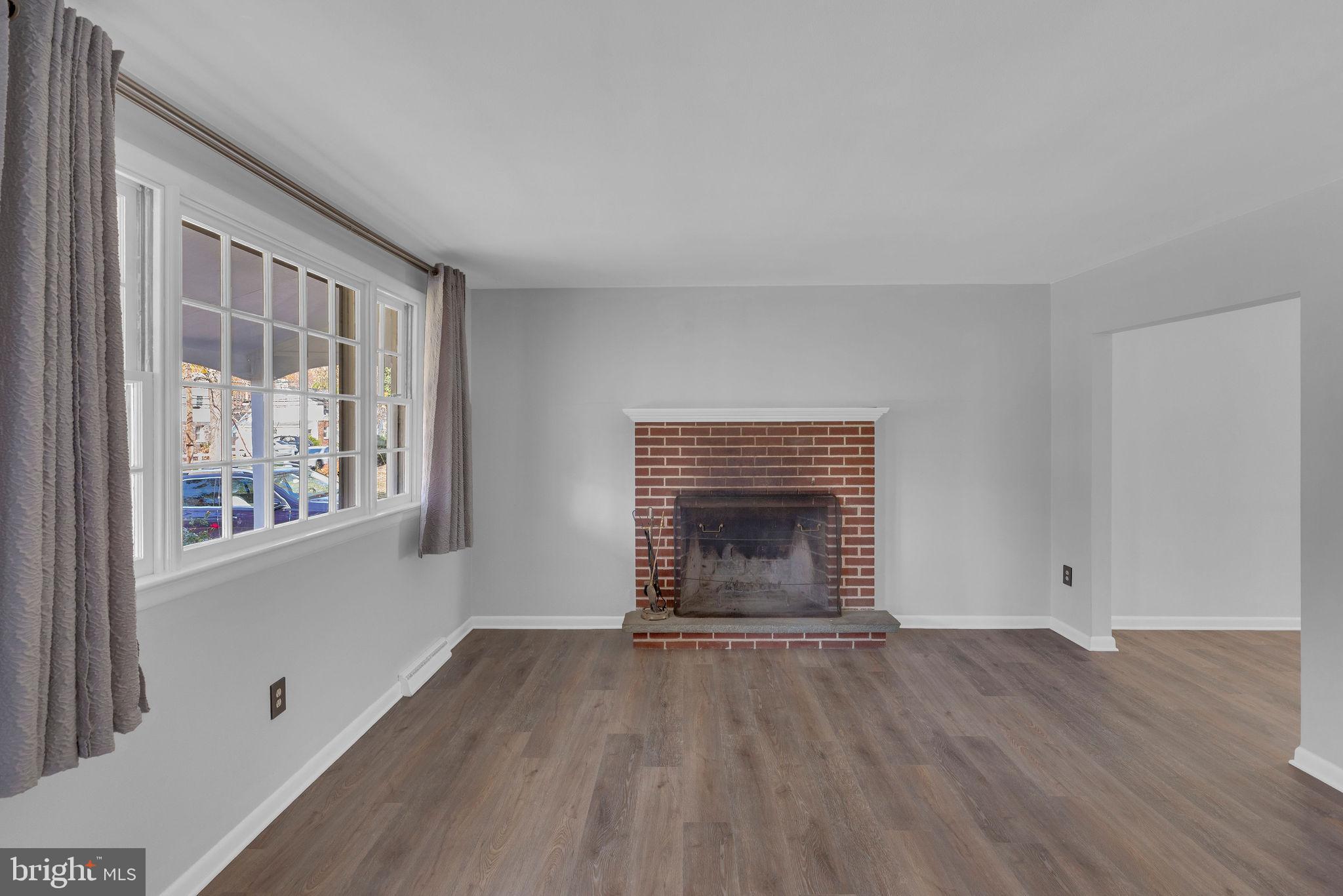 000 - Residential Lease