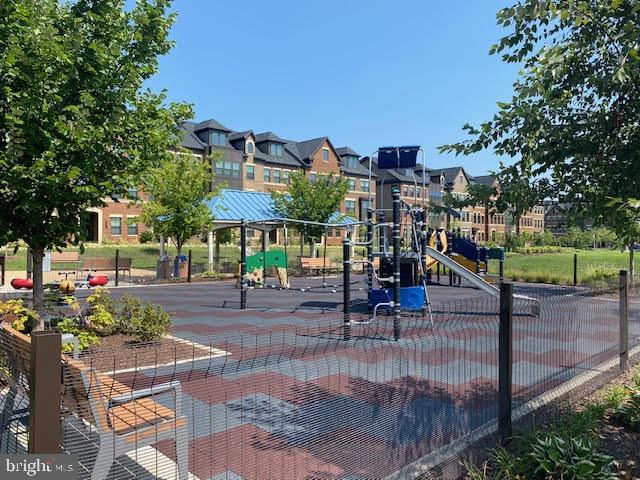 WESTMOORE AT MOOREFIELD - Residential Lease