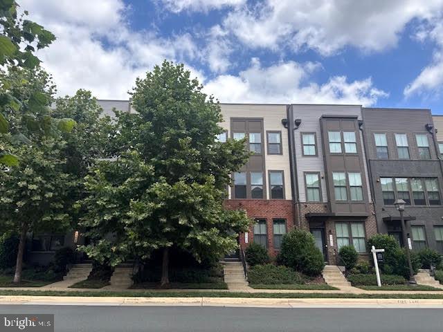 WESTMOORE AT MOOREFIELD - Residential Lease