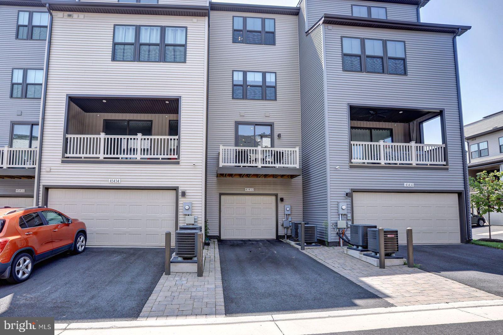 WESTMOORE AT MOOREFIELD - Residential Lease