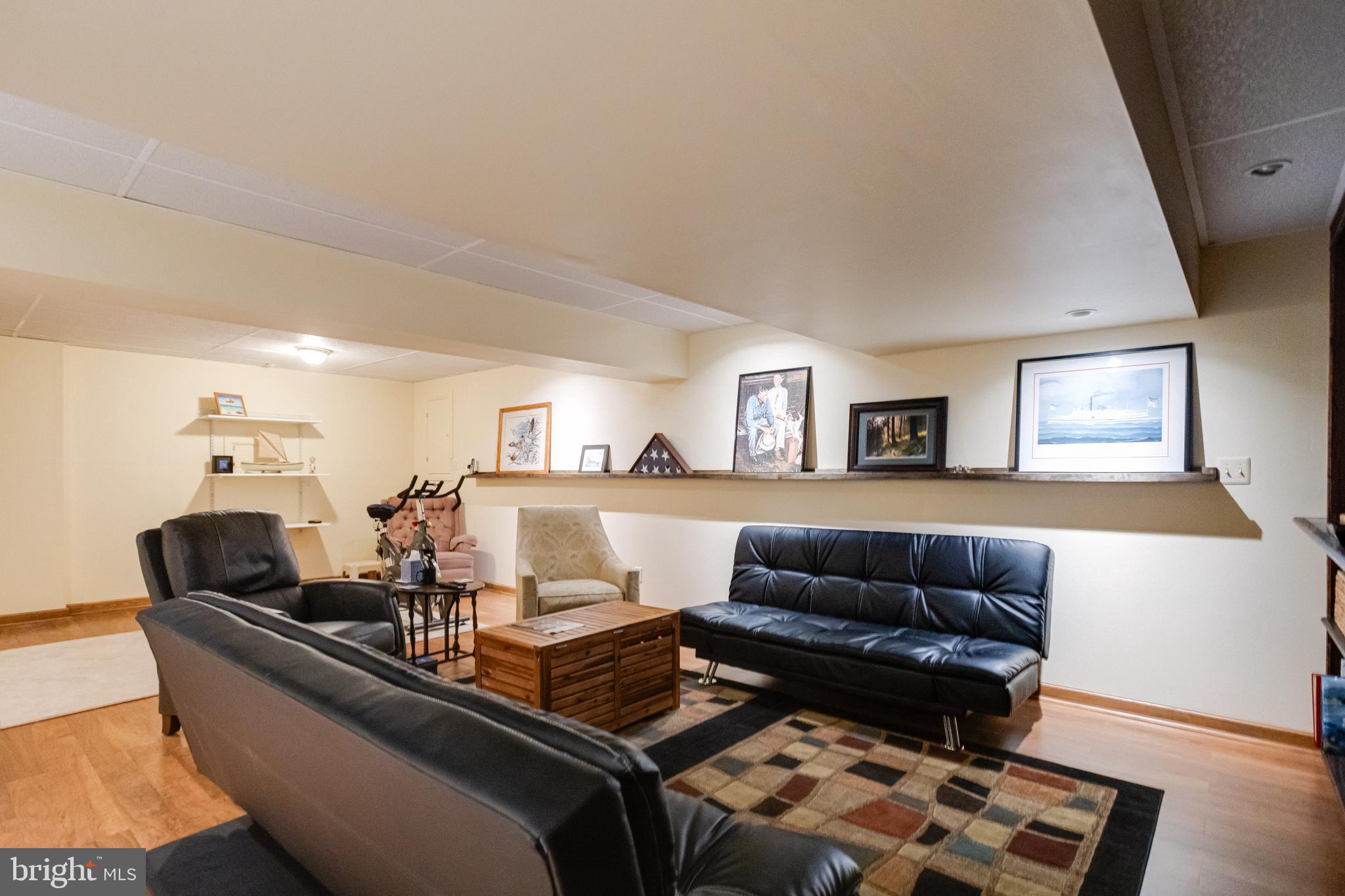 RIVERDALE GLEN - Residential Lease