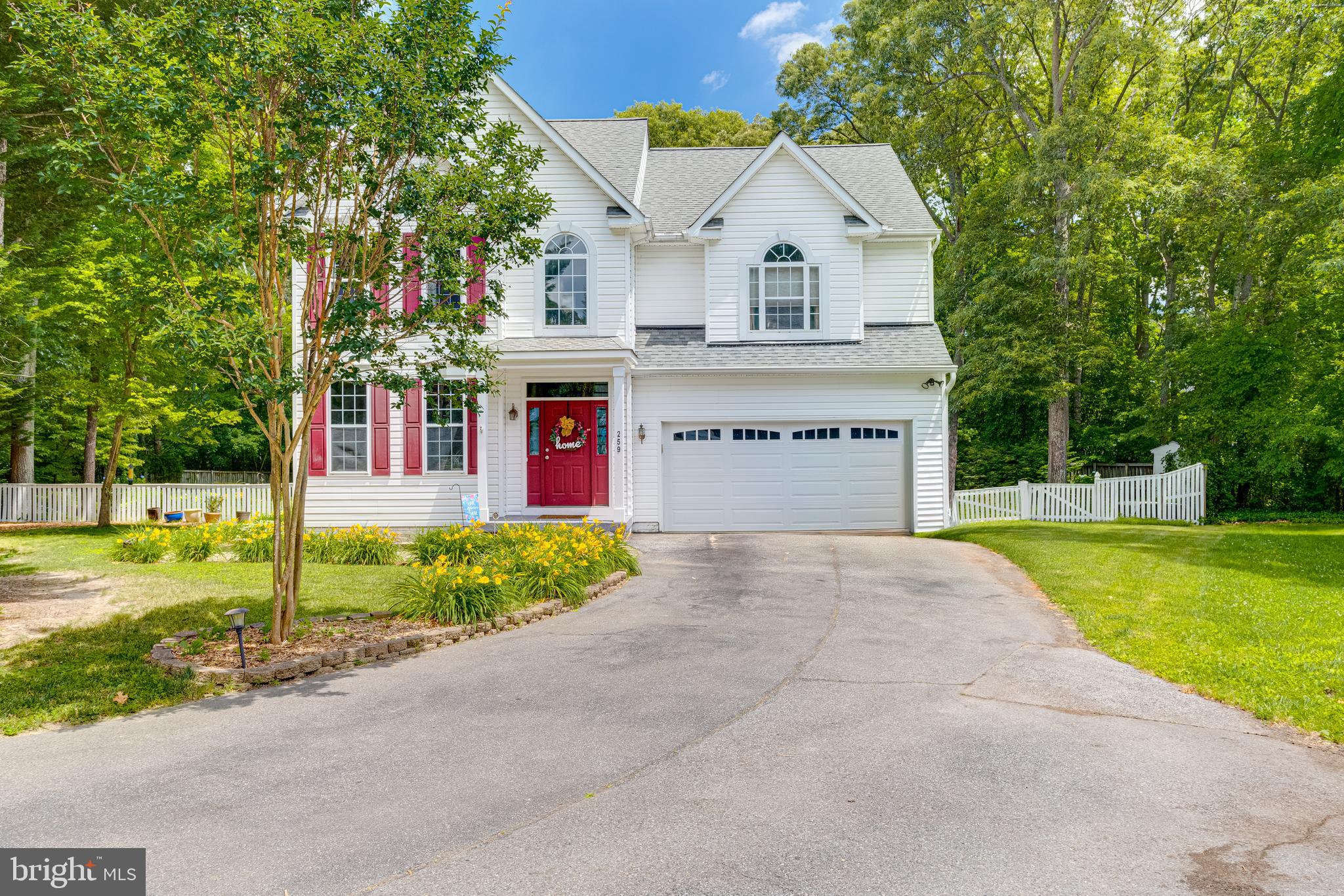 RIVERDALE GLEN - Residential Lease