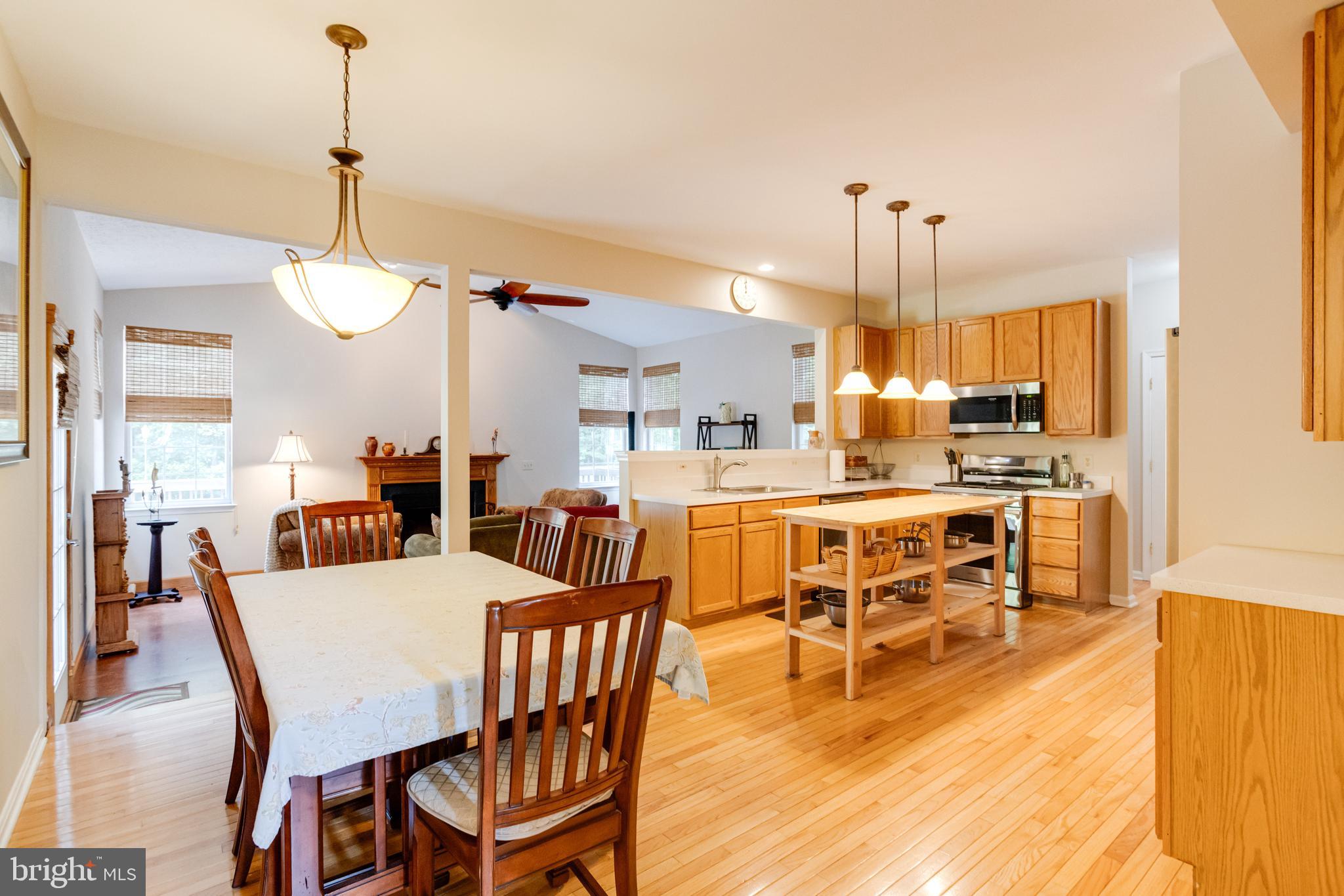 RIVERDALE GLEN - Residential Lease