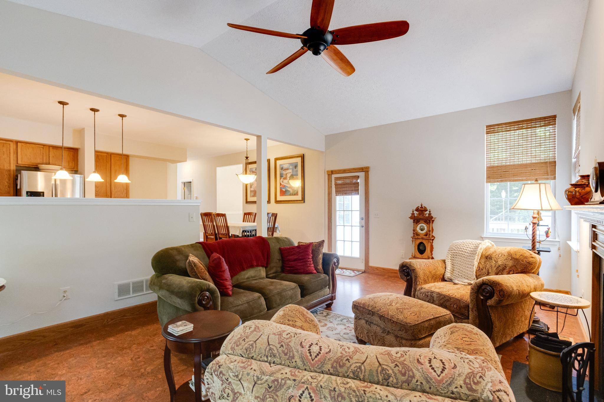 RIVERDALE GLEN - Residential Lease