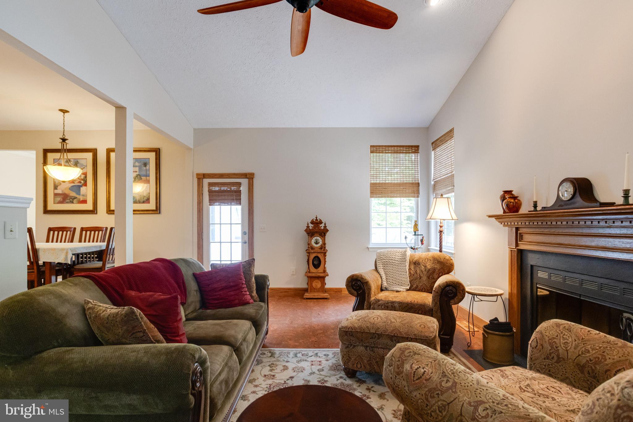 RIVERDALE GLEN - Residential Lease