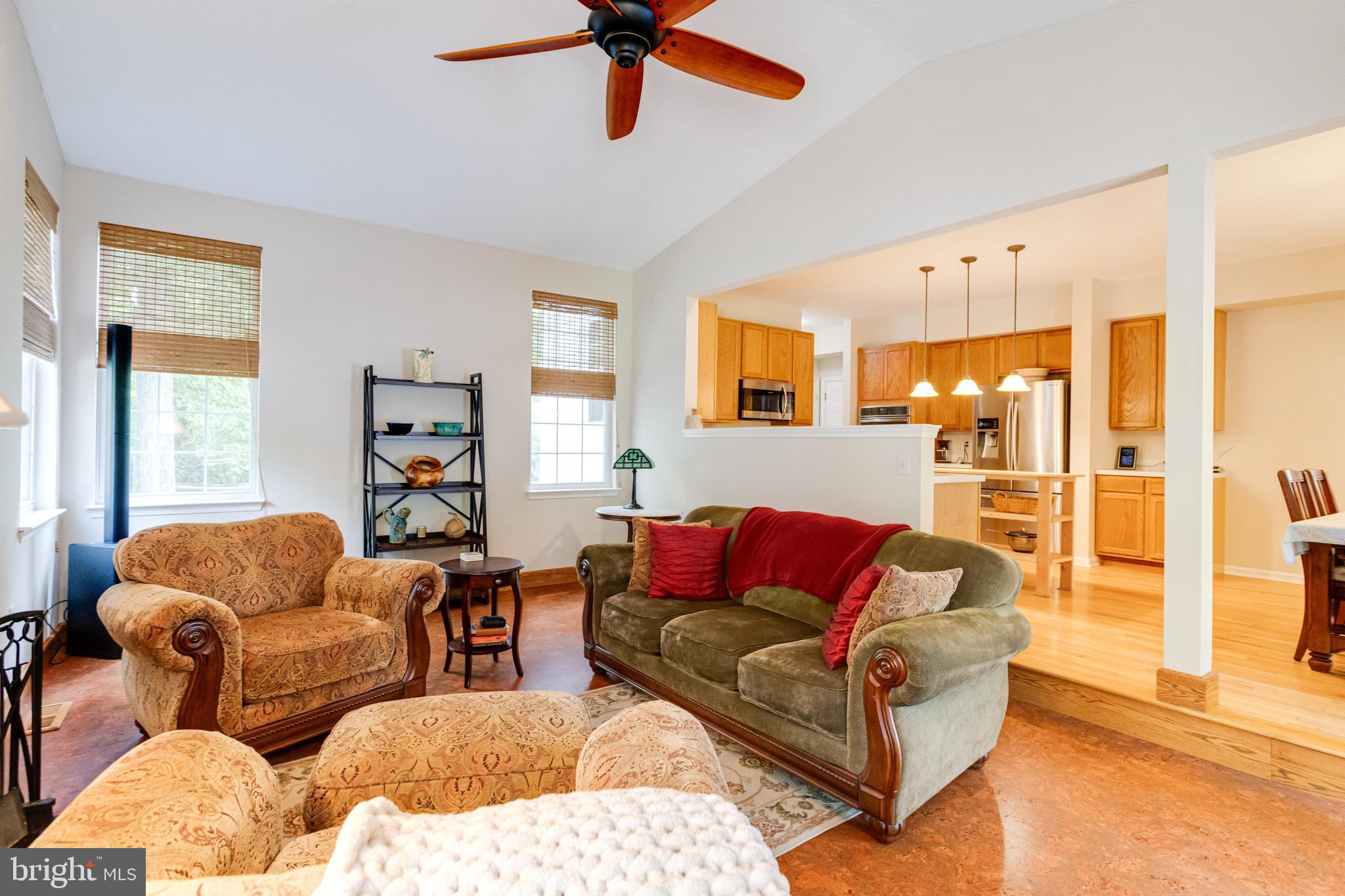 RIVERDALE GLEN - Residential Lease