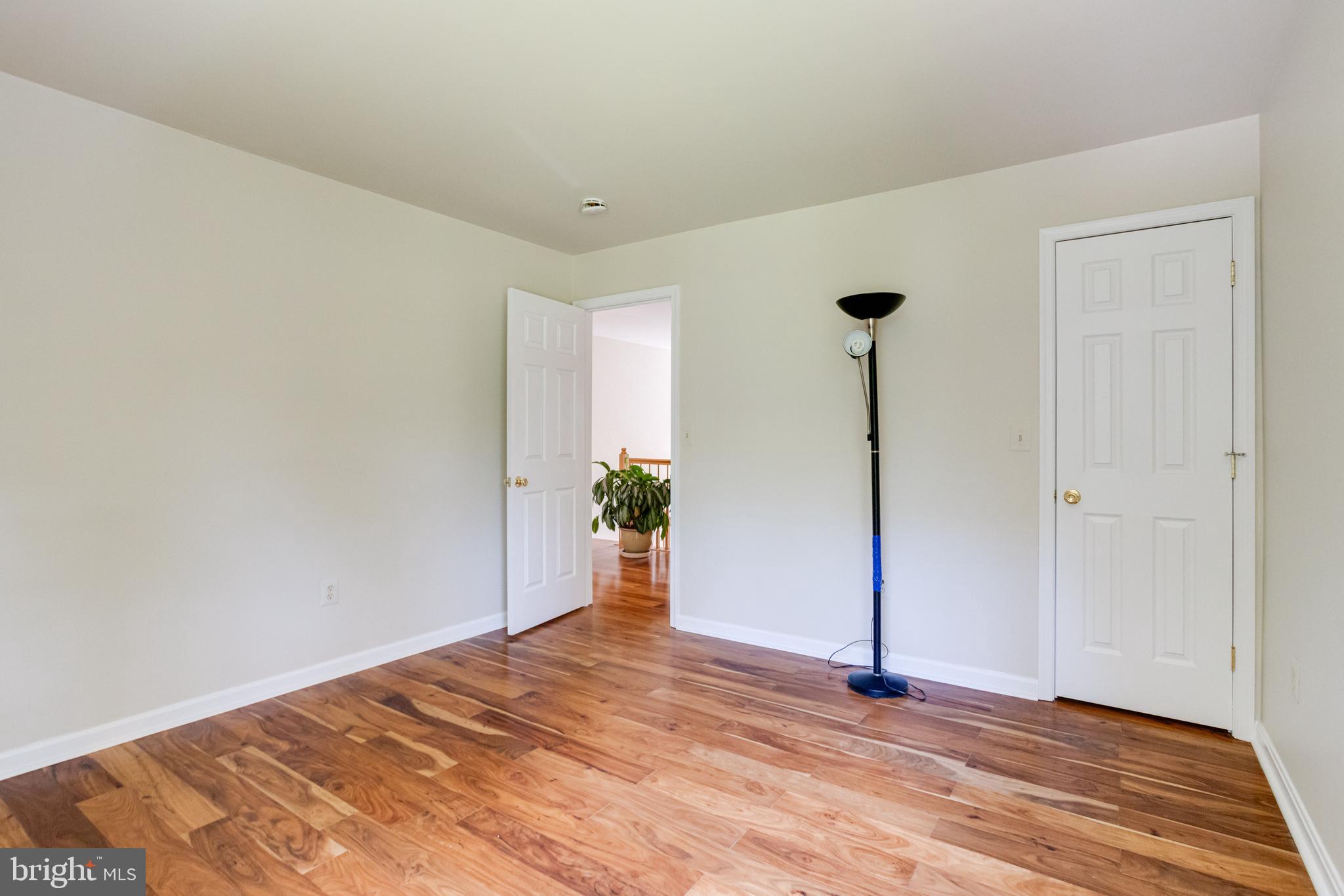 RIVERDALE GLEN - Residential Lease