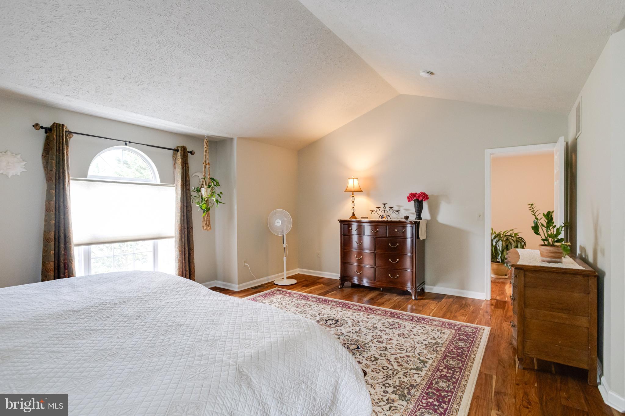 RIVERDALE GLEN - Residential Lease