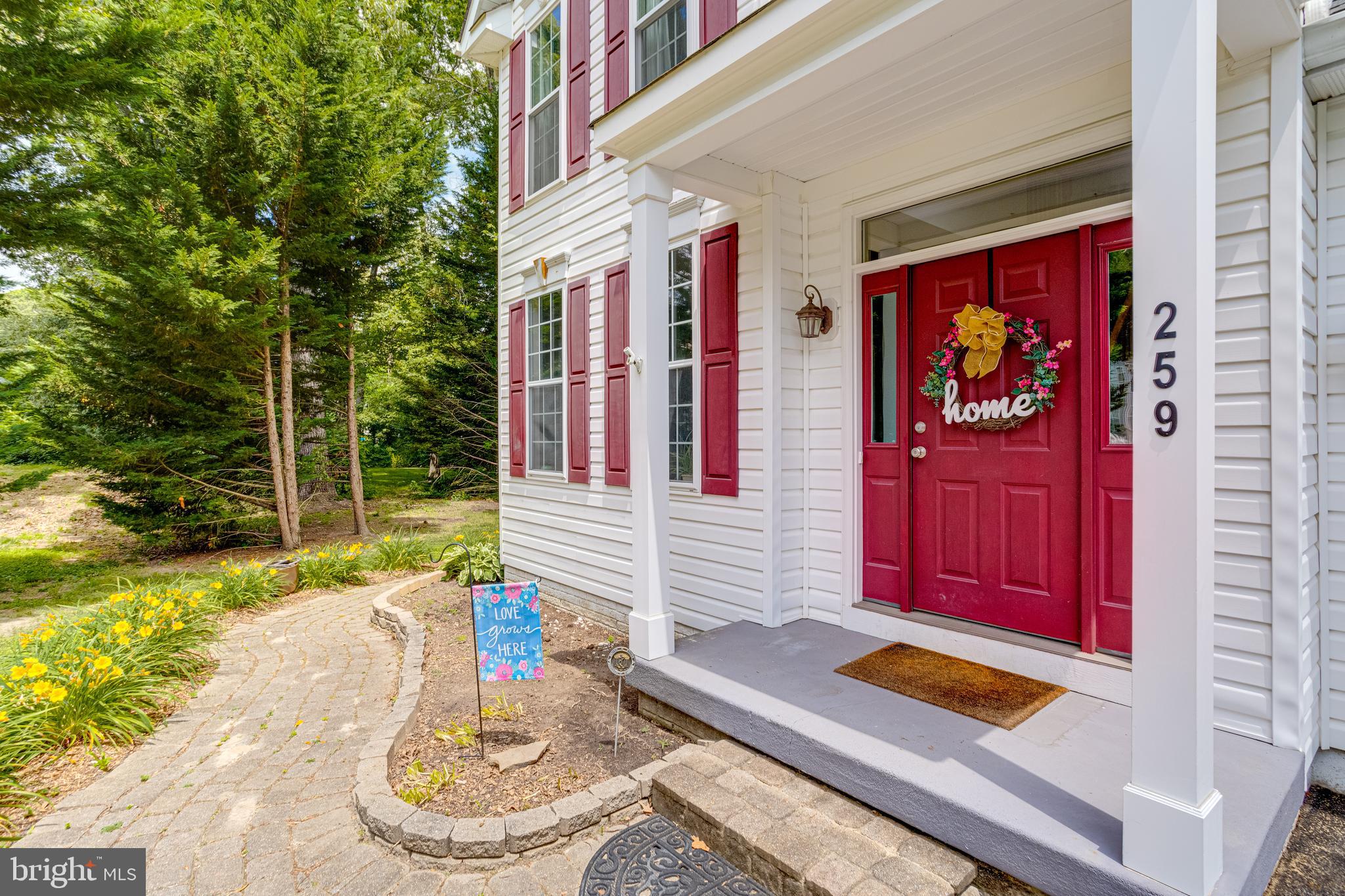 RIVERDALE GLEN - Residential Lease