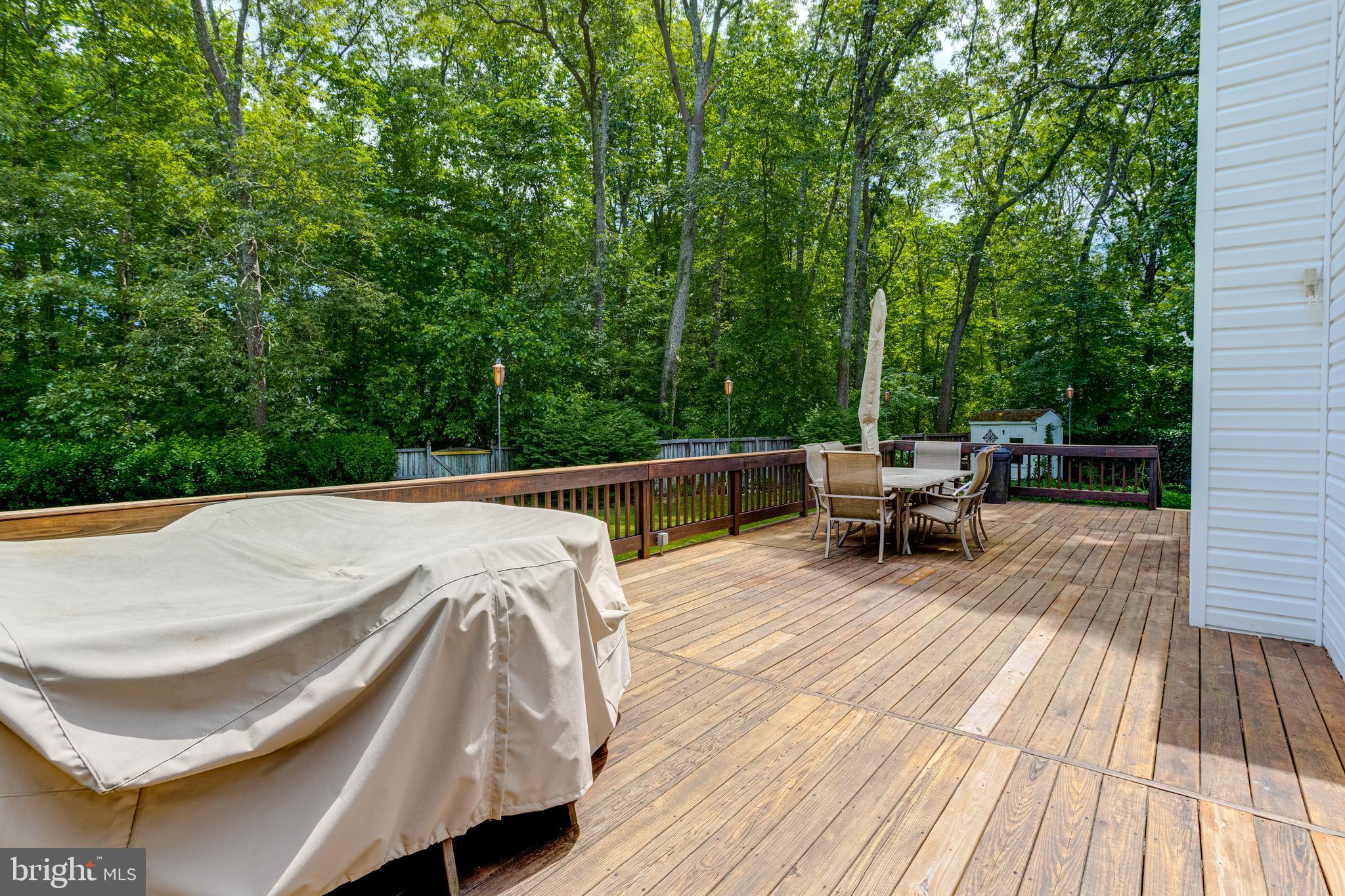 RIVERDALE GLEN - Residential Lease