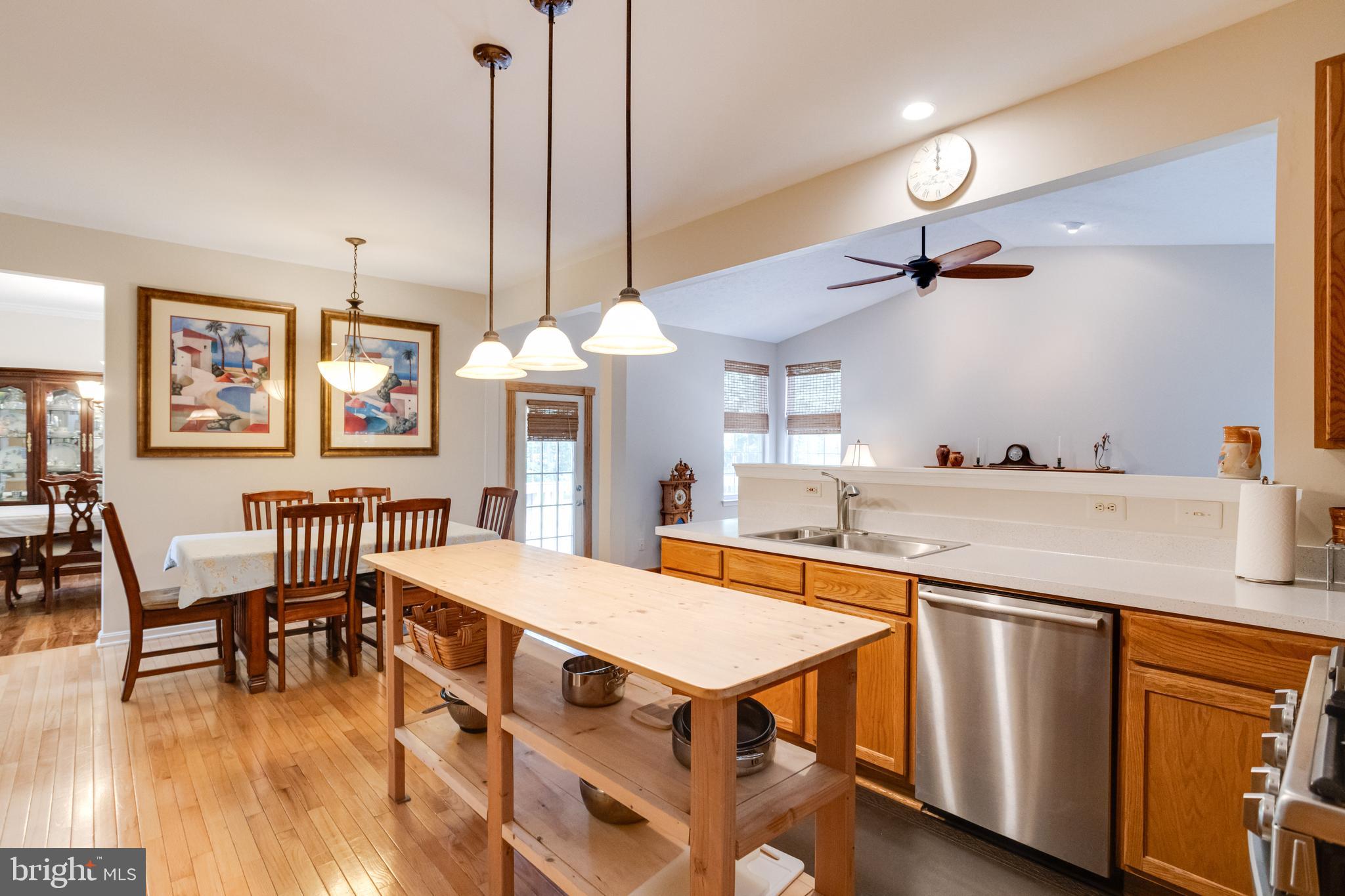 RIVERDALE GLEN - Residential Lease