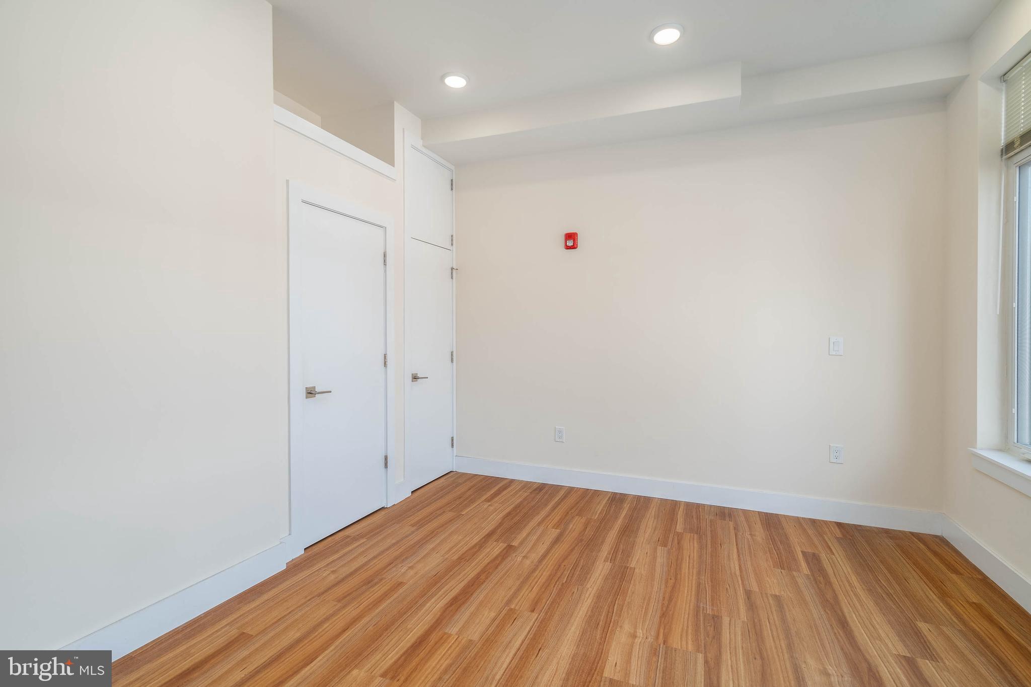 OLD CITY - Residential Lease