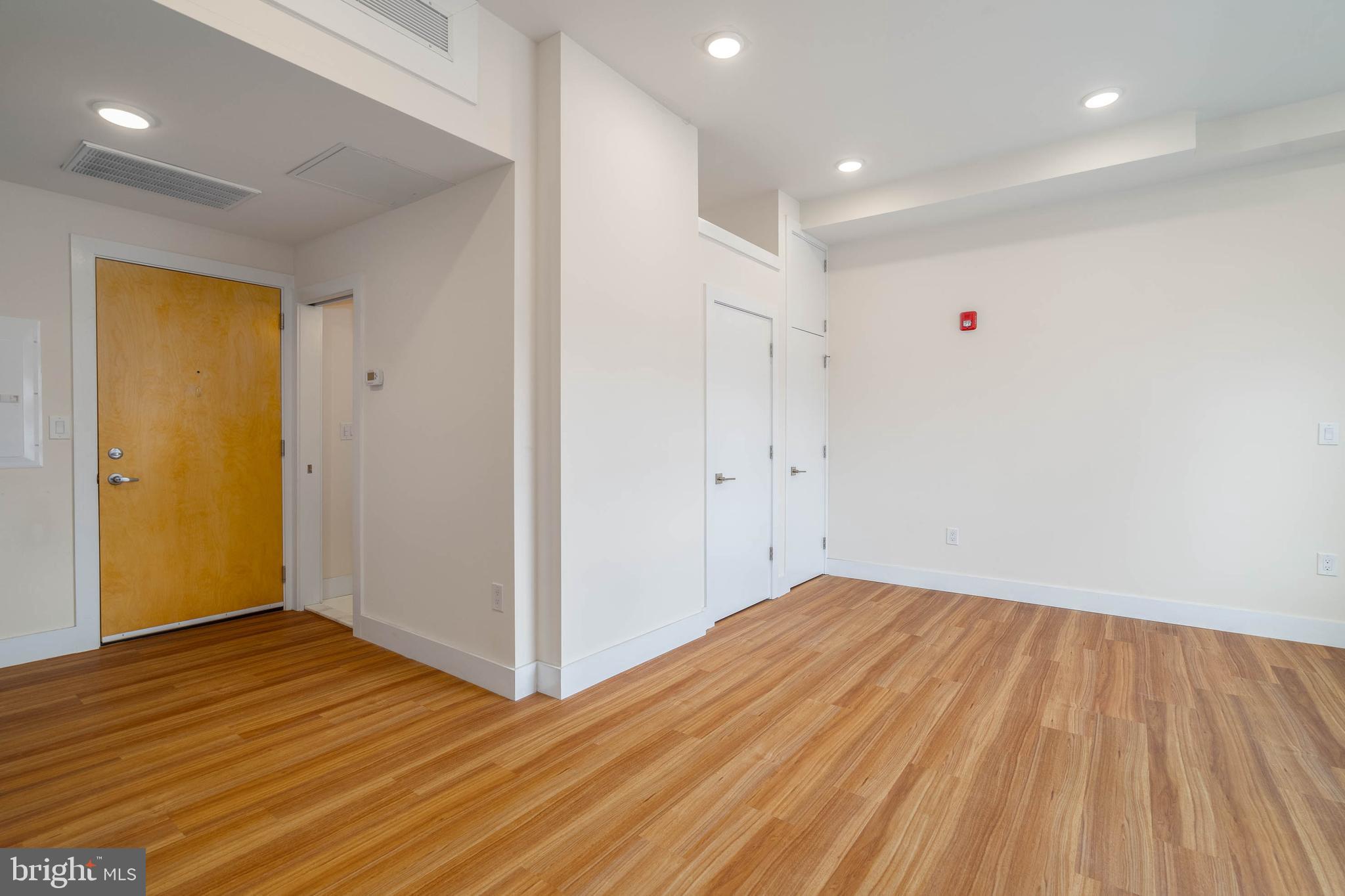 OLD CITY - Residential Lease