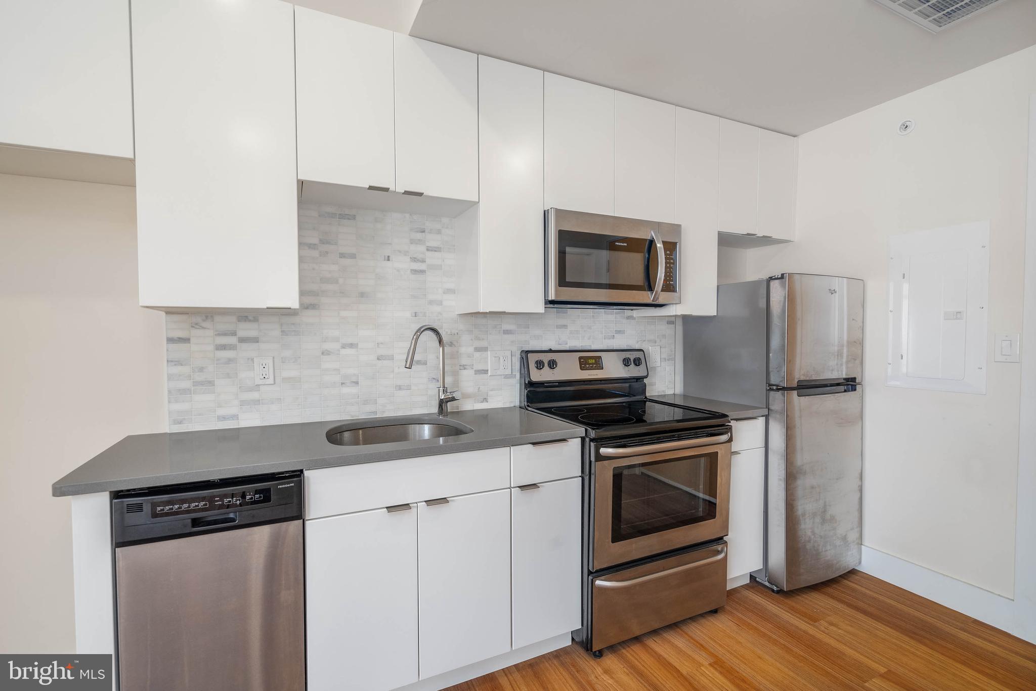 OLD CITY - Residential Lease