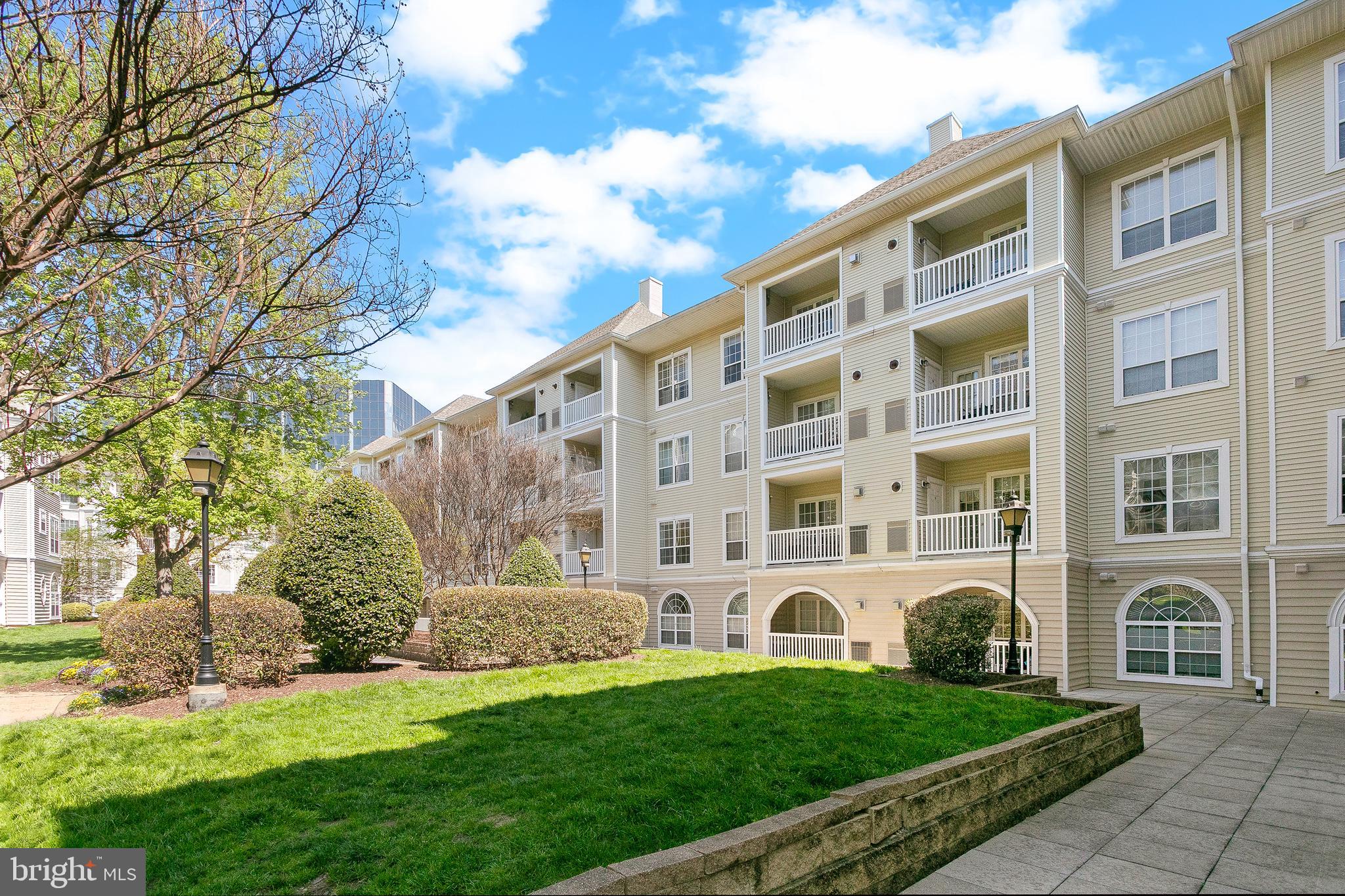 PALAZZO AT PARK CENTER - Residential