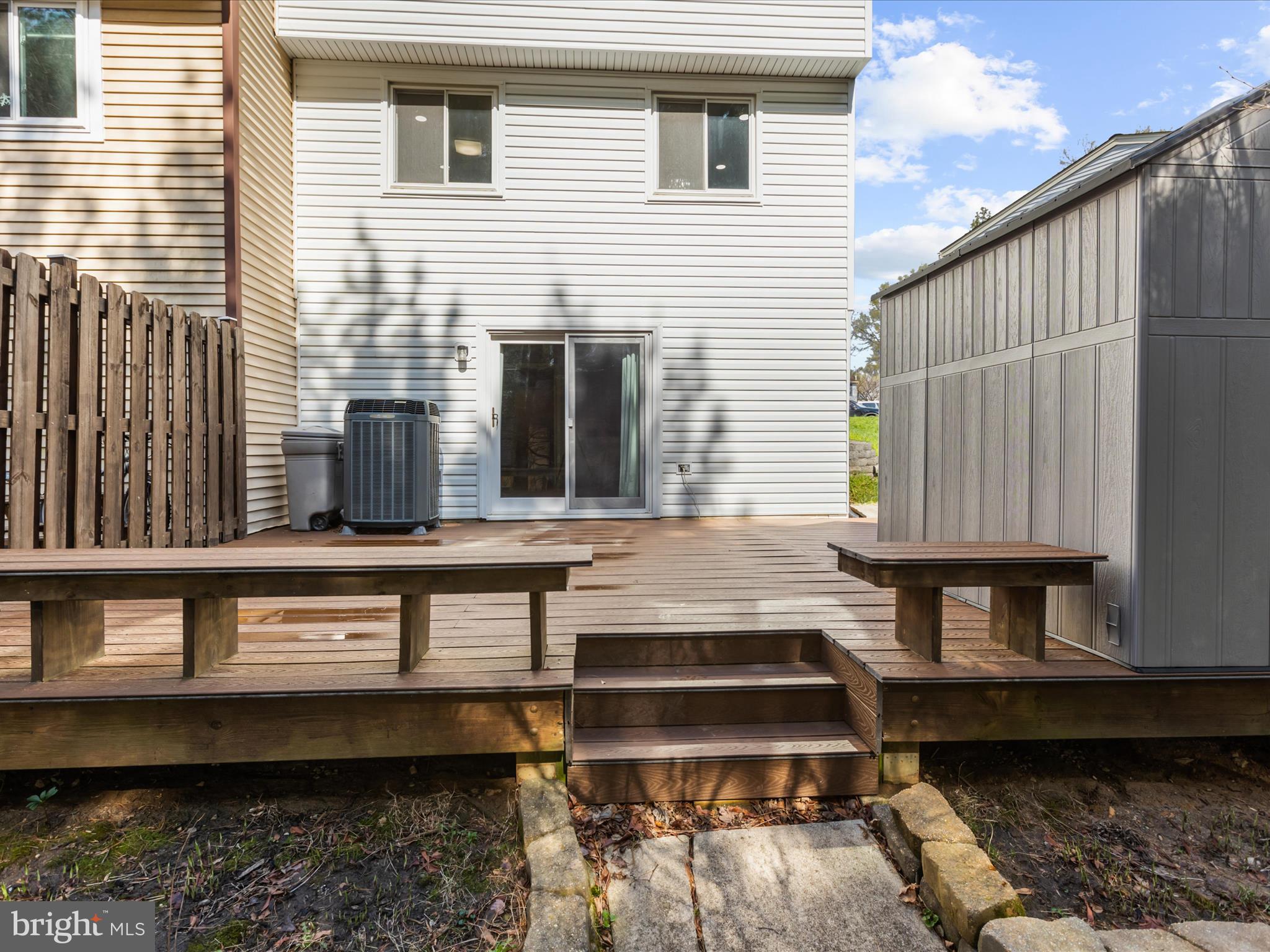 MURRAY HILL - Residential