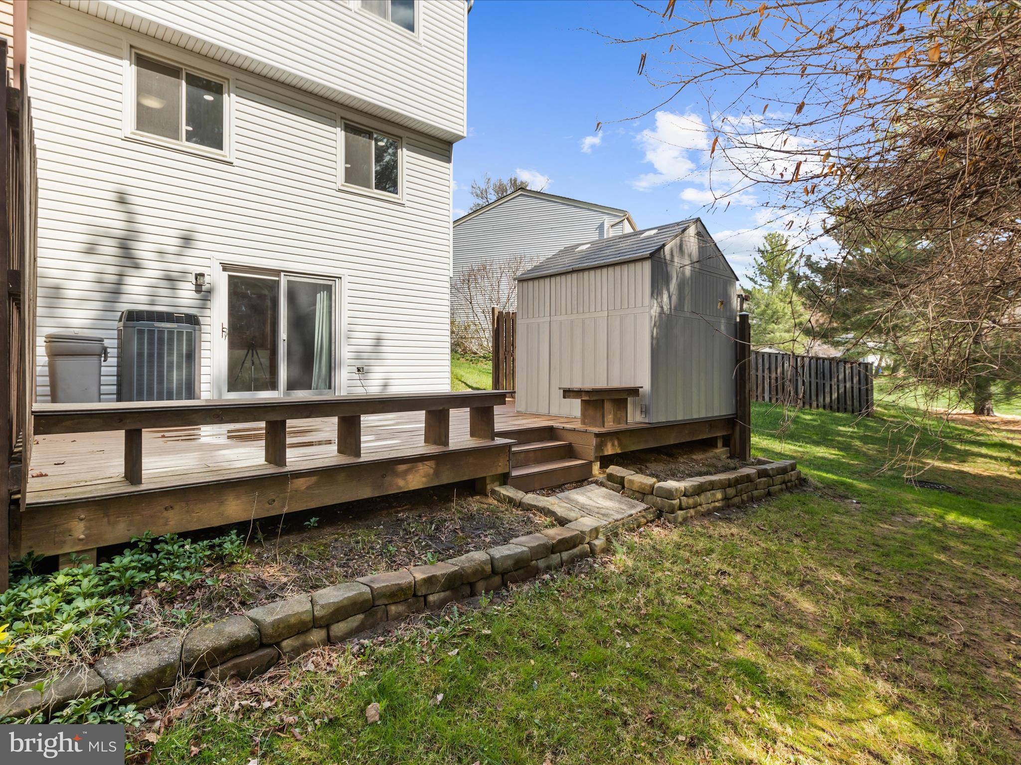 MURRAY HILL - Residential