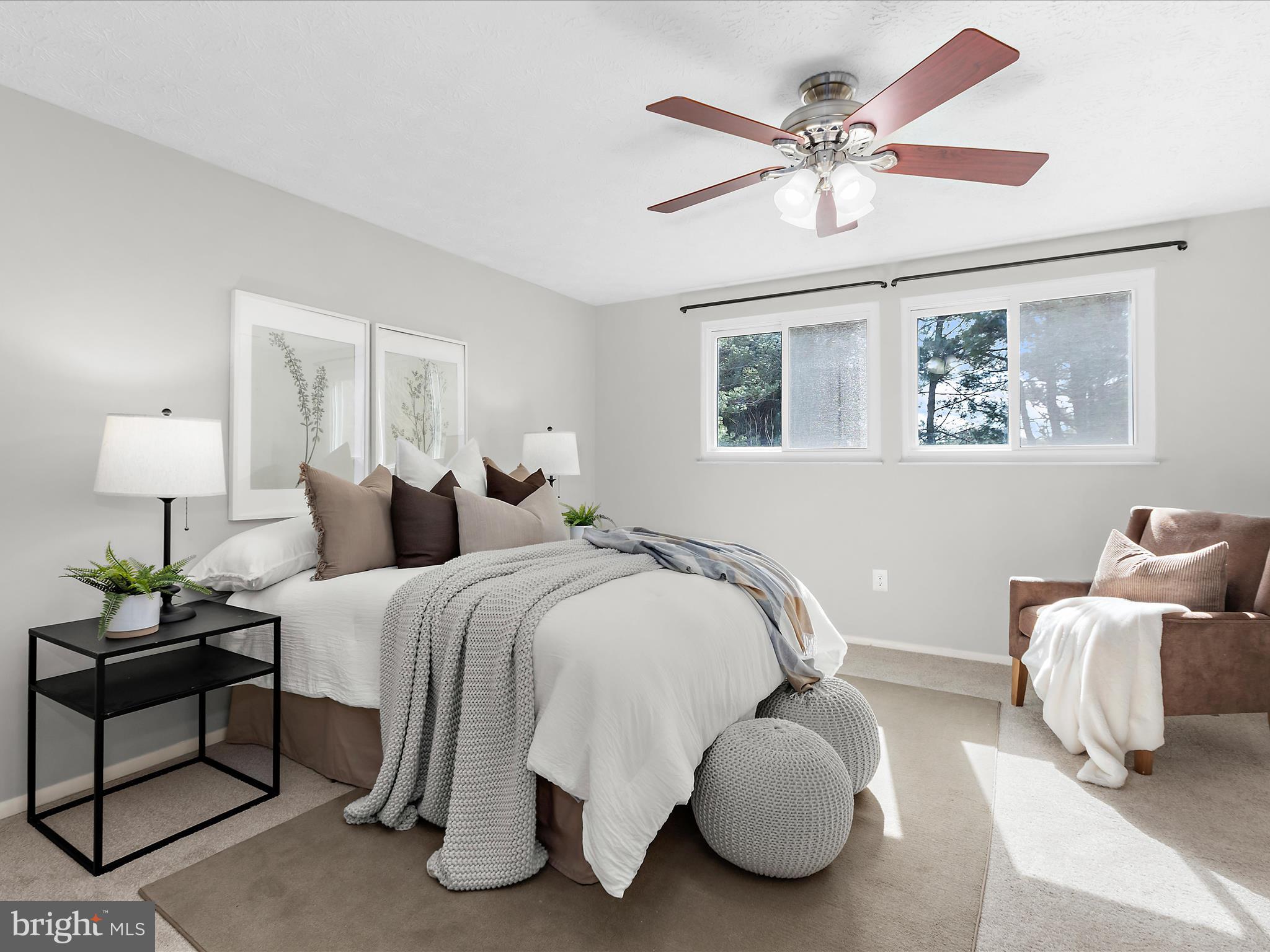 MURRAY HILL - Residential