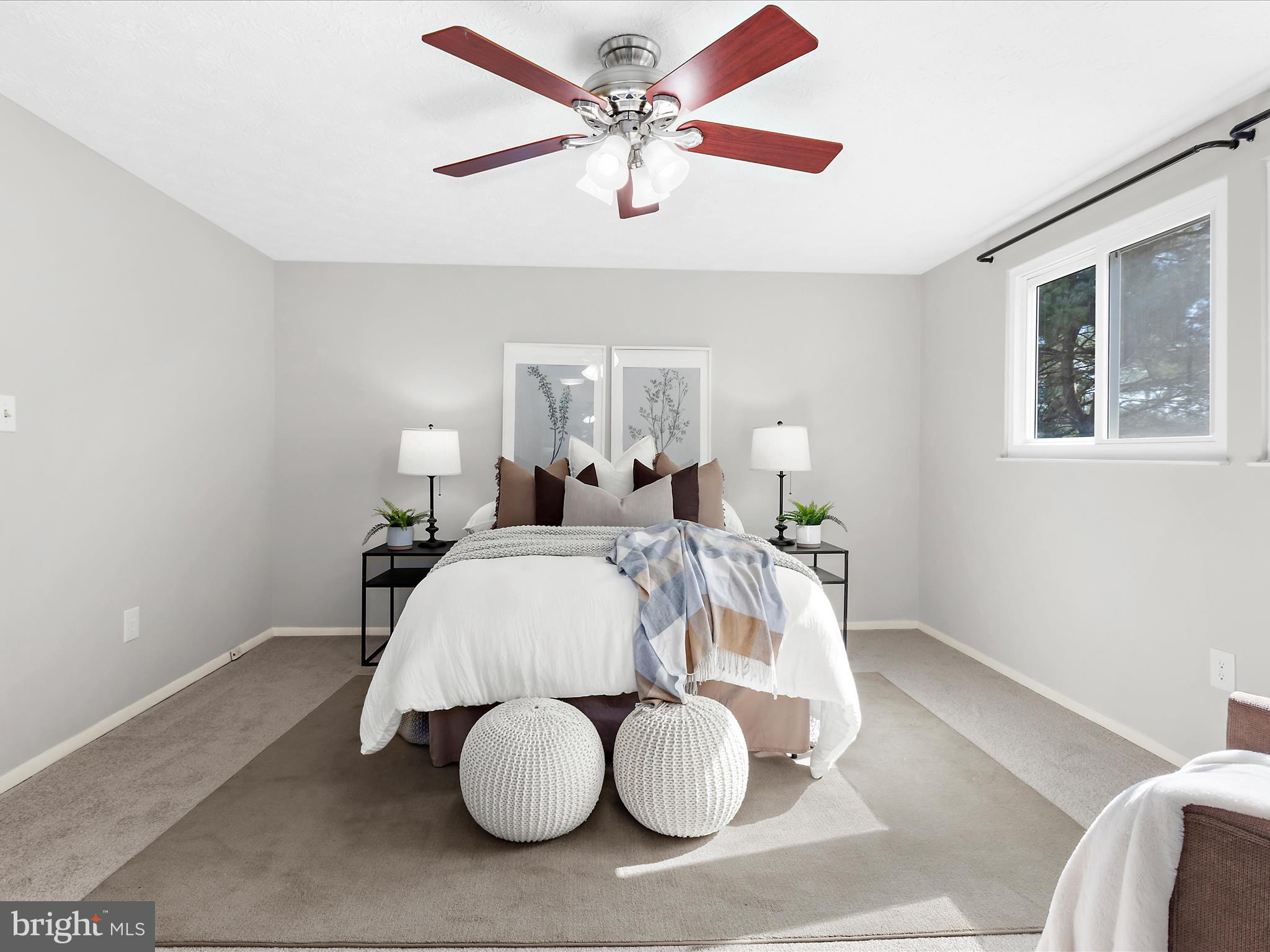 MURRAY HILL - Residential