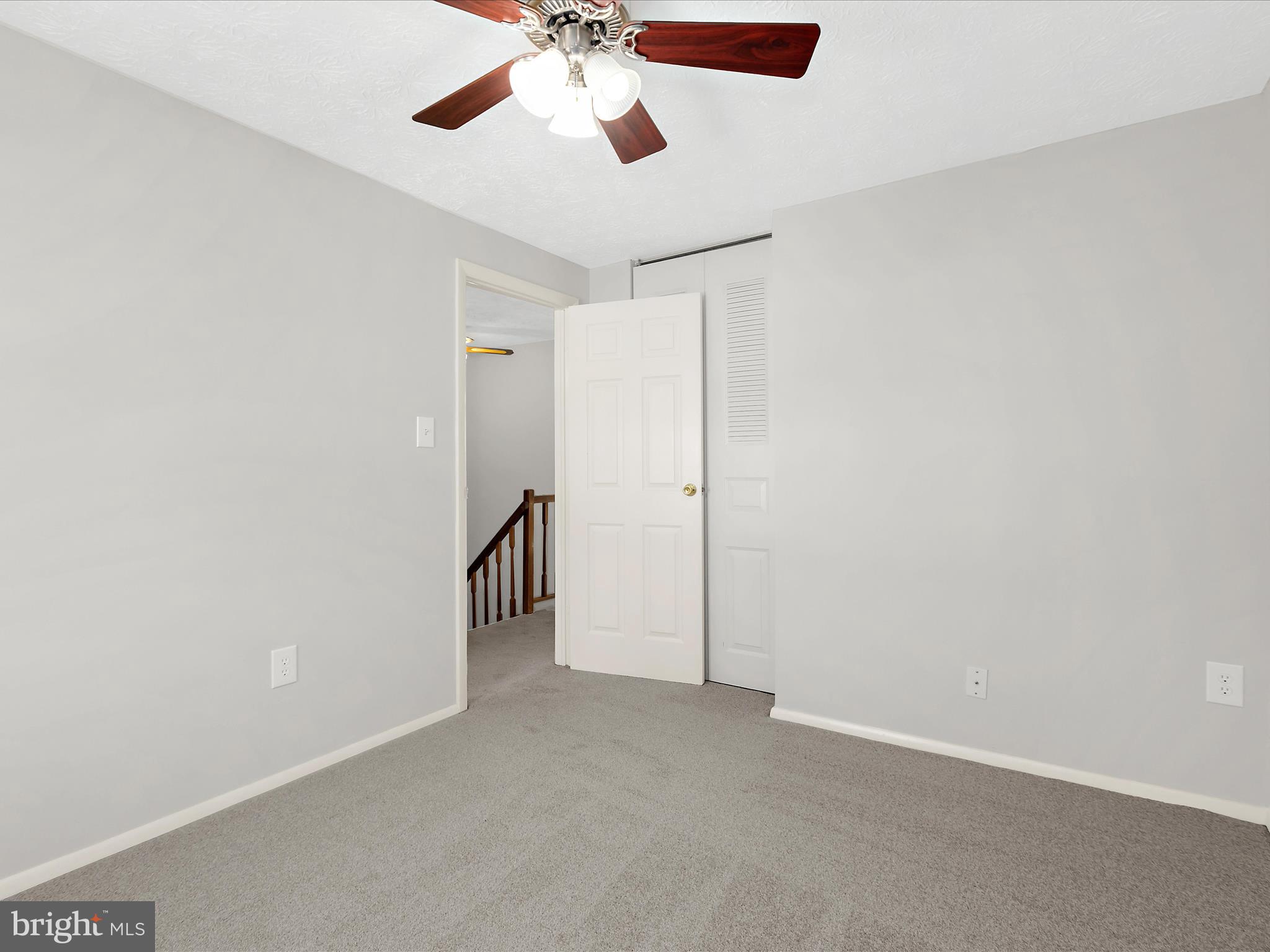 MURRAY HILL - Residential