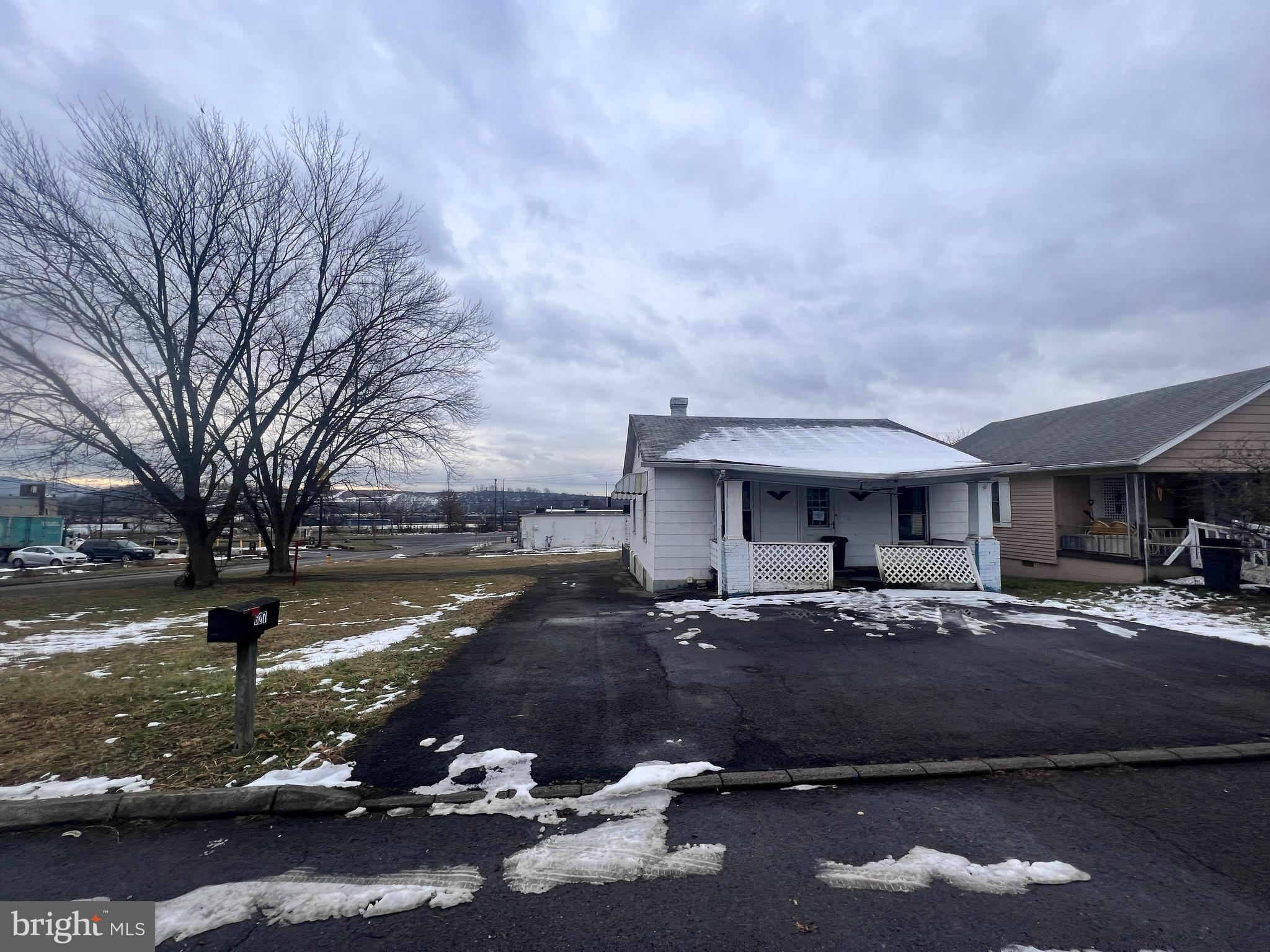 SOUTH END - Residential