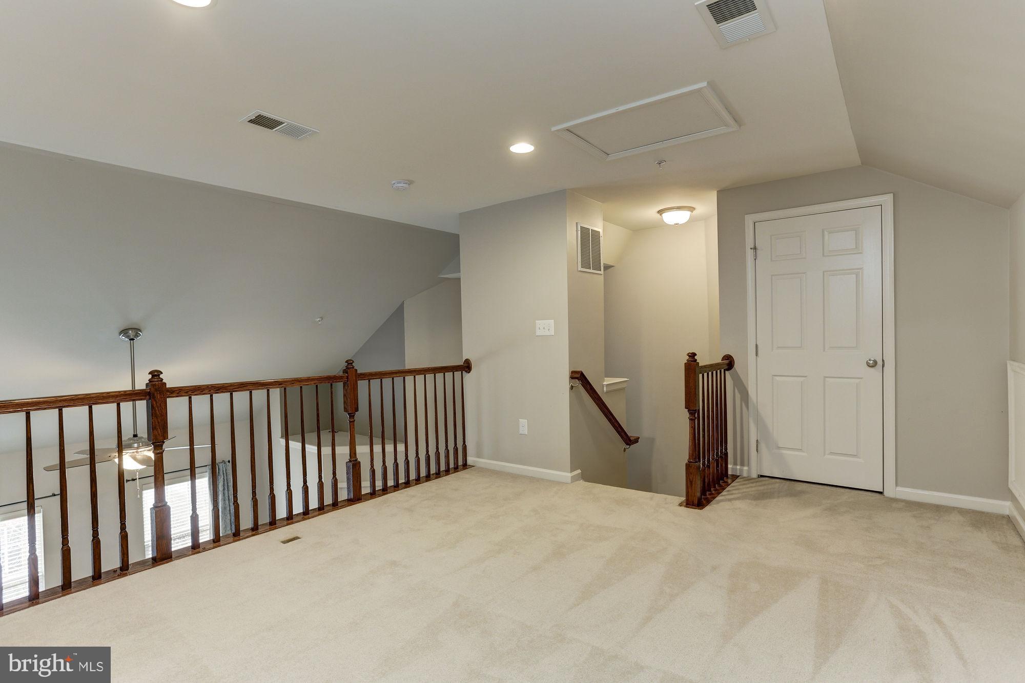 DORSEY CROSSING - Residential Lease