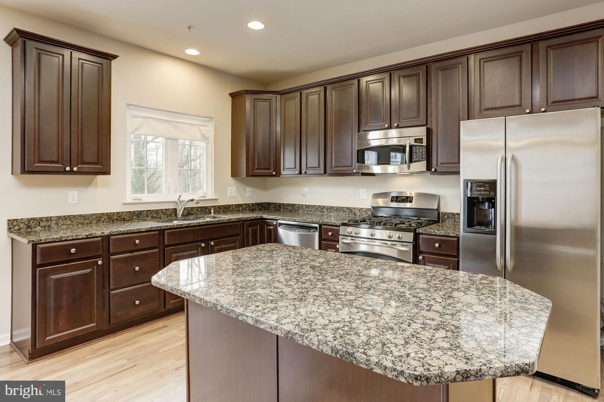 DORSEY CROSSING - Residential Lease