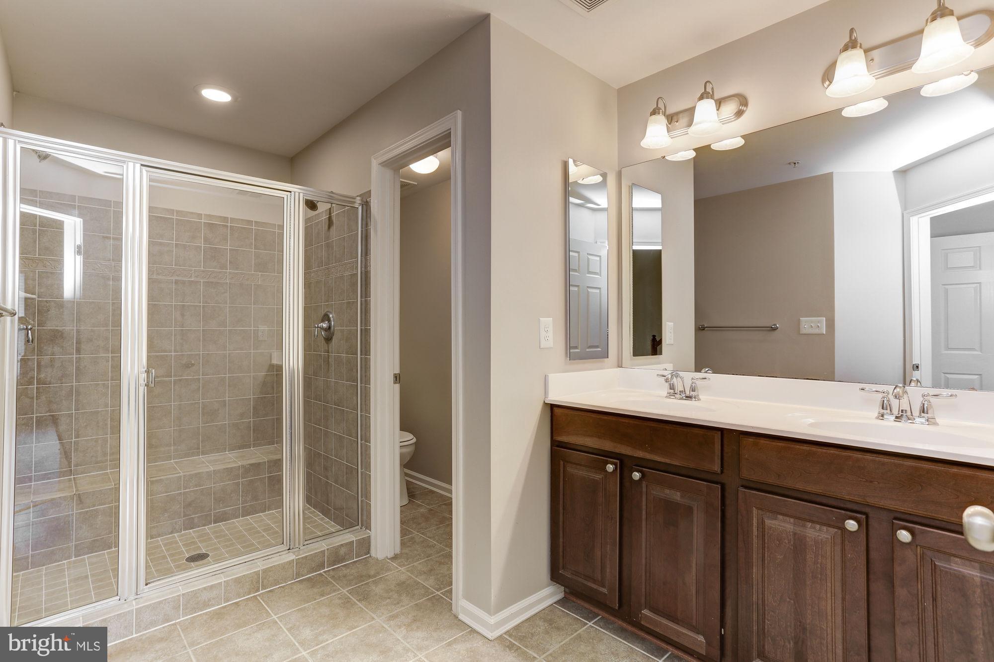 DORSEY CROSSING - Residential Lease