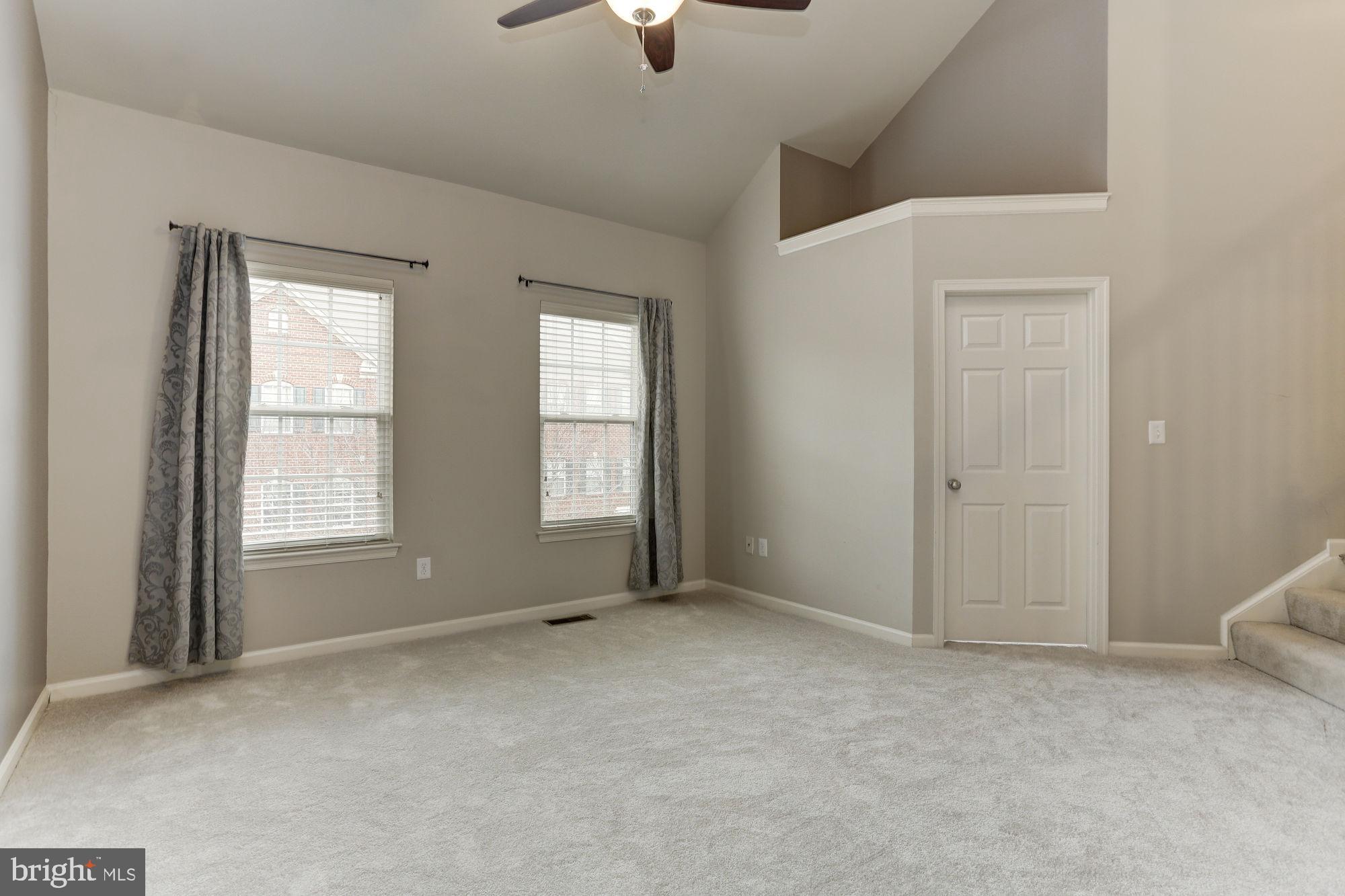 DORSEY CROSSING - Residential Lease