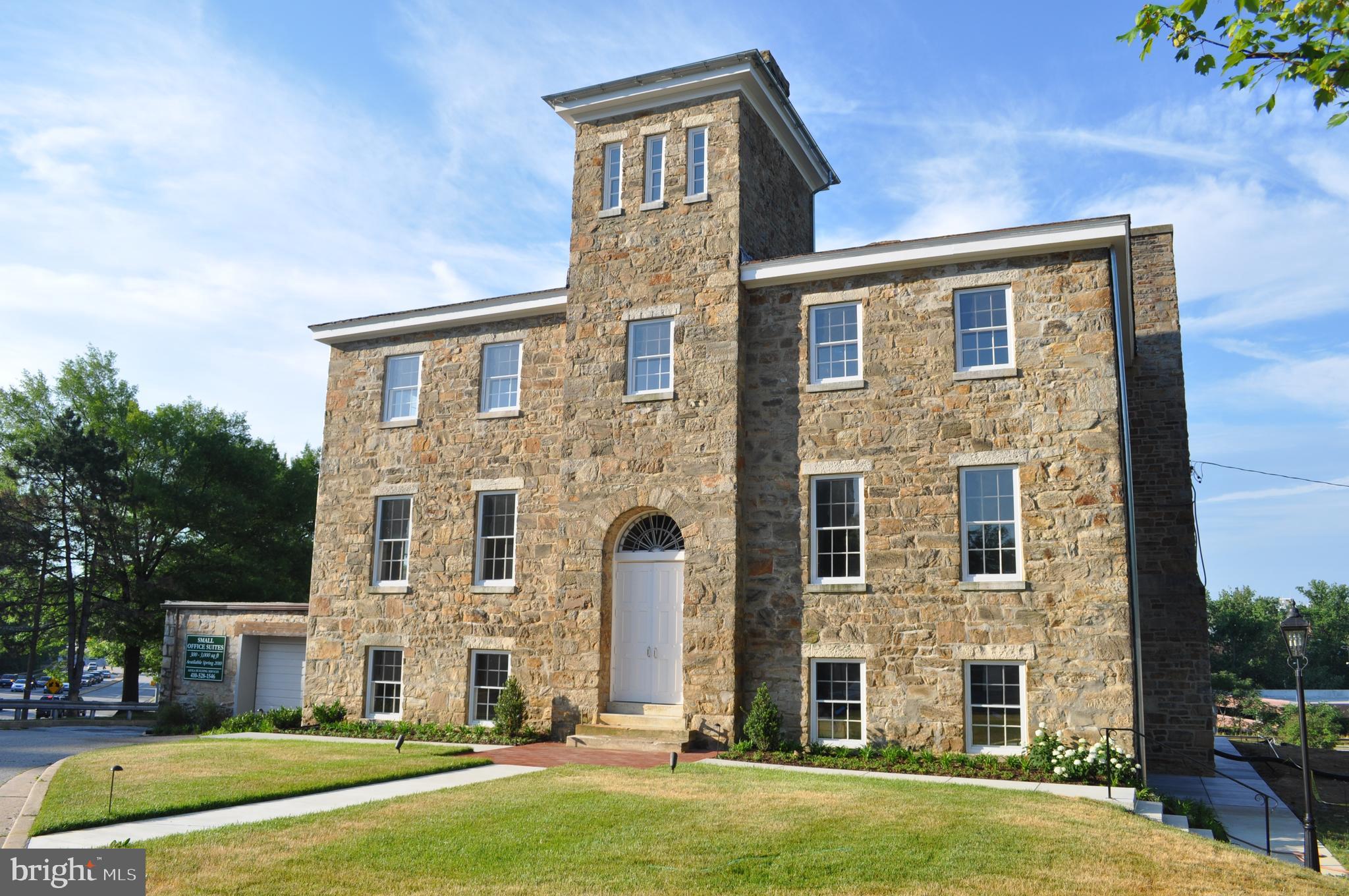 TOWSON - Commercial Lease