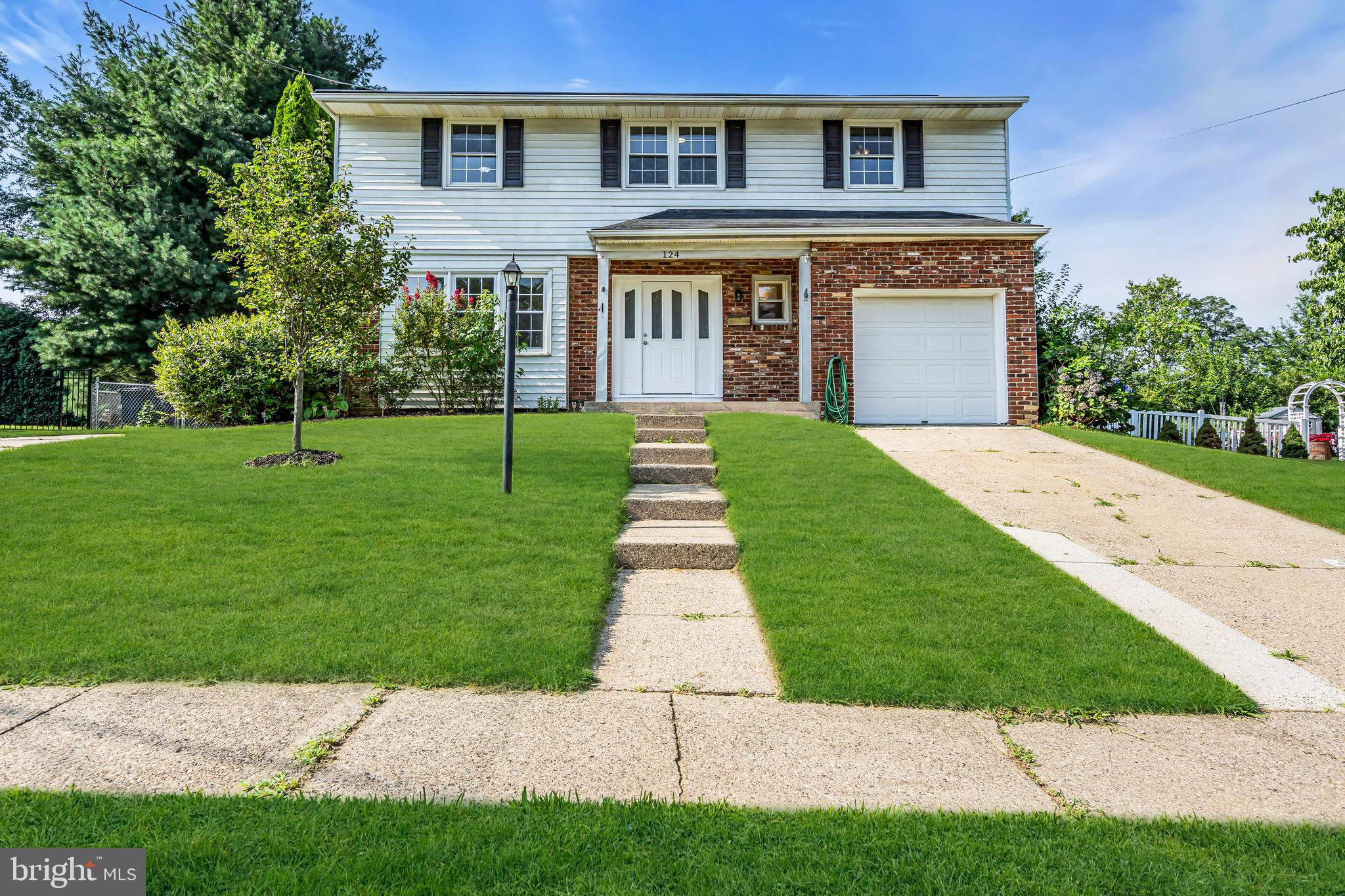 124 LINDEN AVENUE