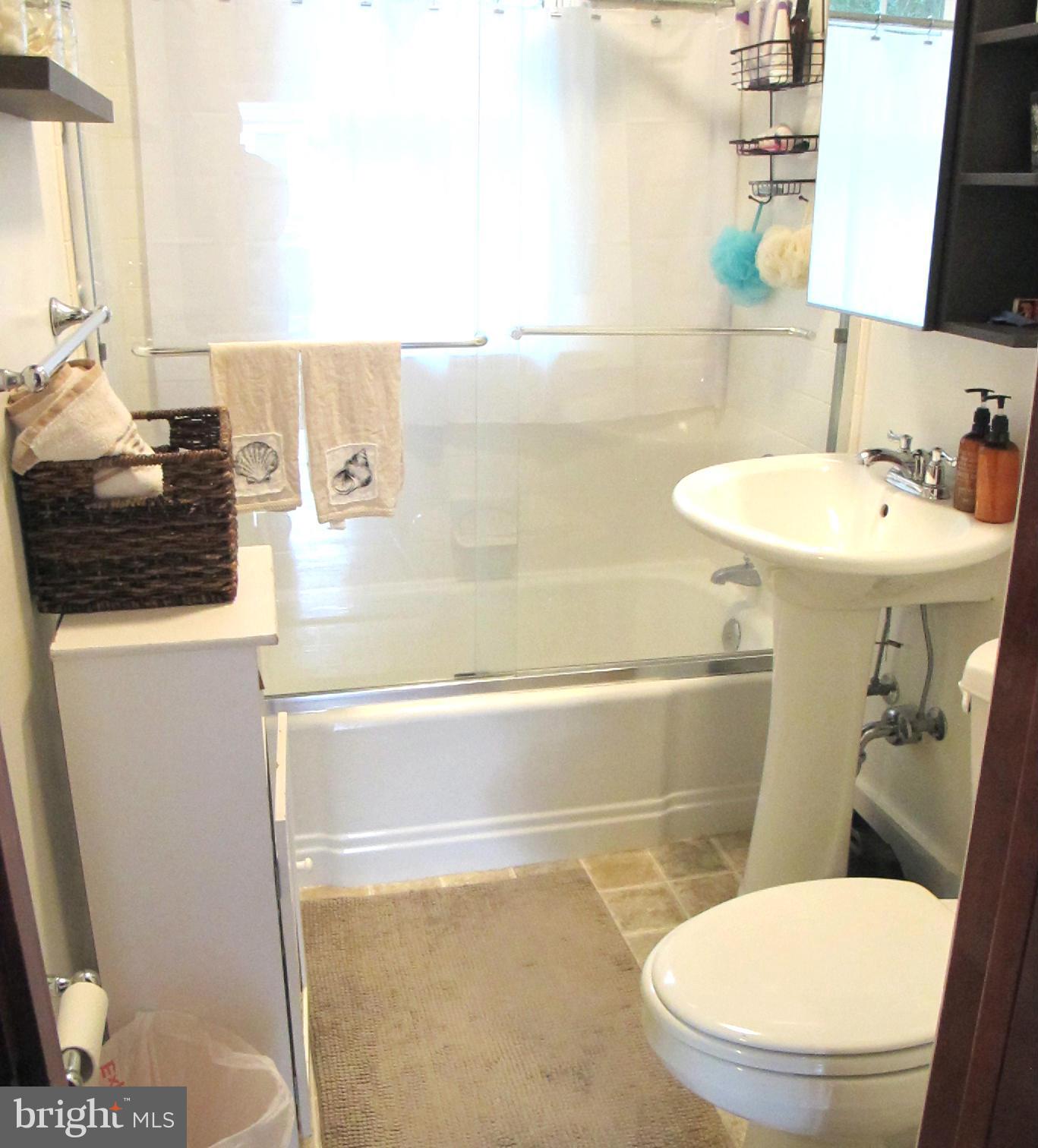 EASTPORT - Residential