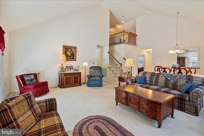 ELLINGTON - Residential