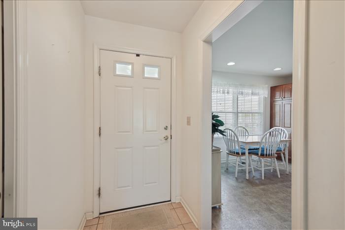 ELLINGTON - Residential