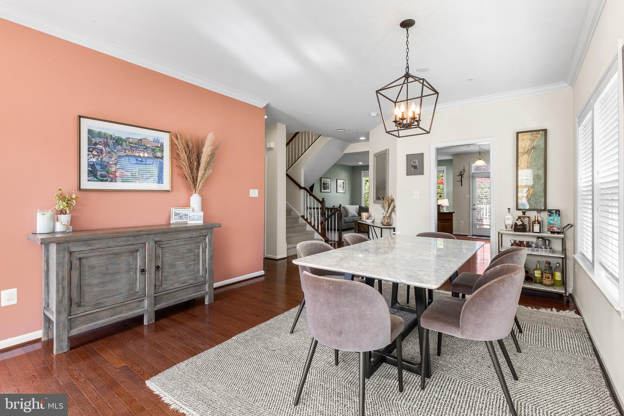 1263 DERRY LANE