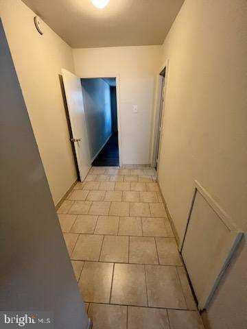 DICKINSON NARROWS - Residential Lease