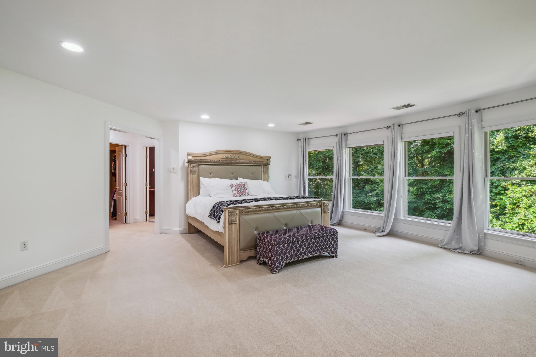 WEST BETHESDA PARK - Residential