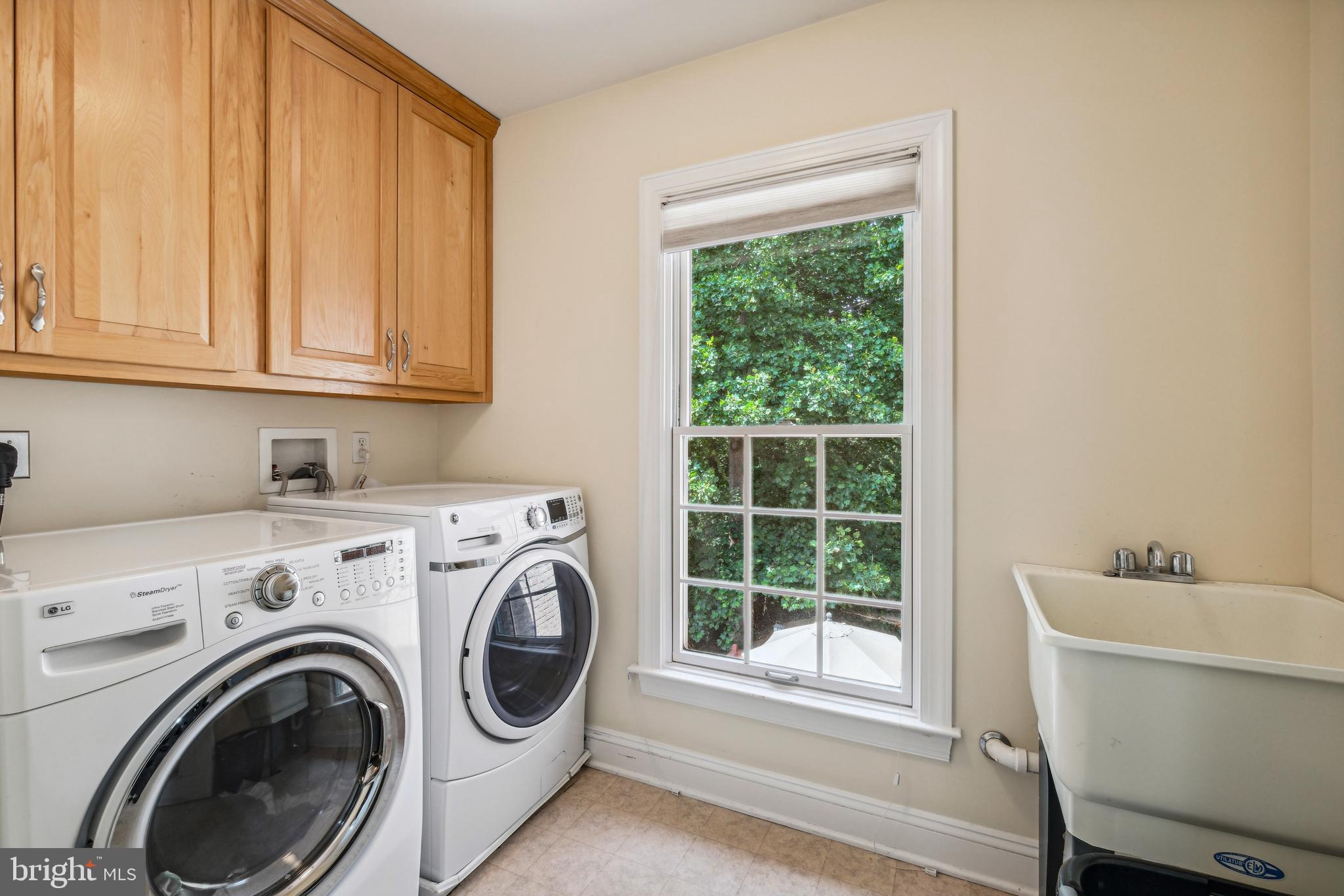 WEST BETHESDA PARK - Residential