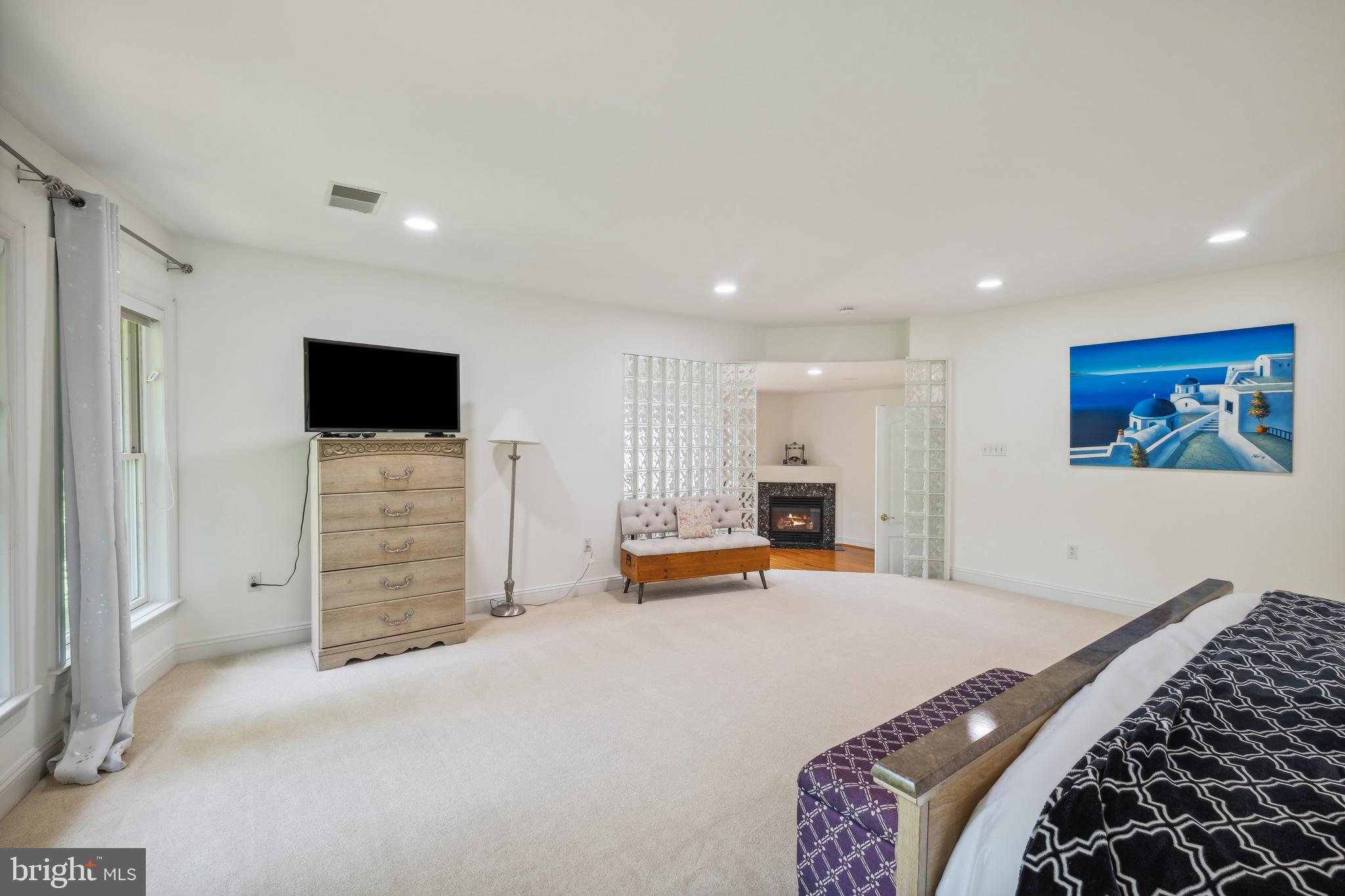 WEST BETHESDA PARK - Residential