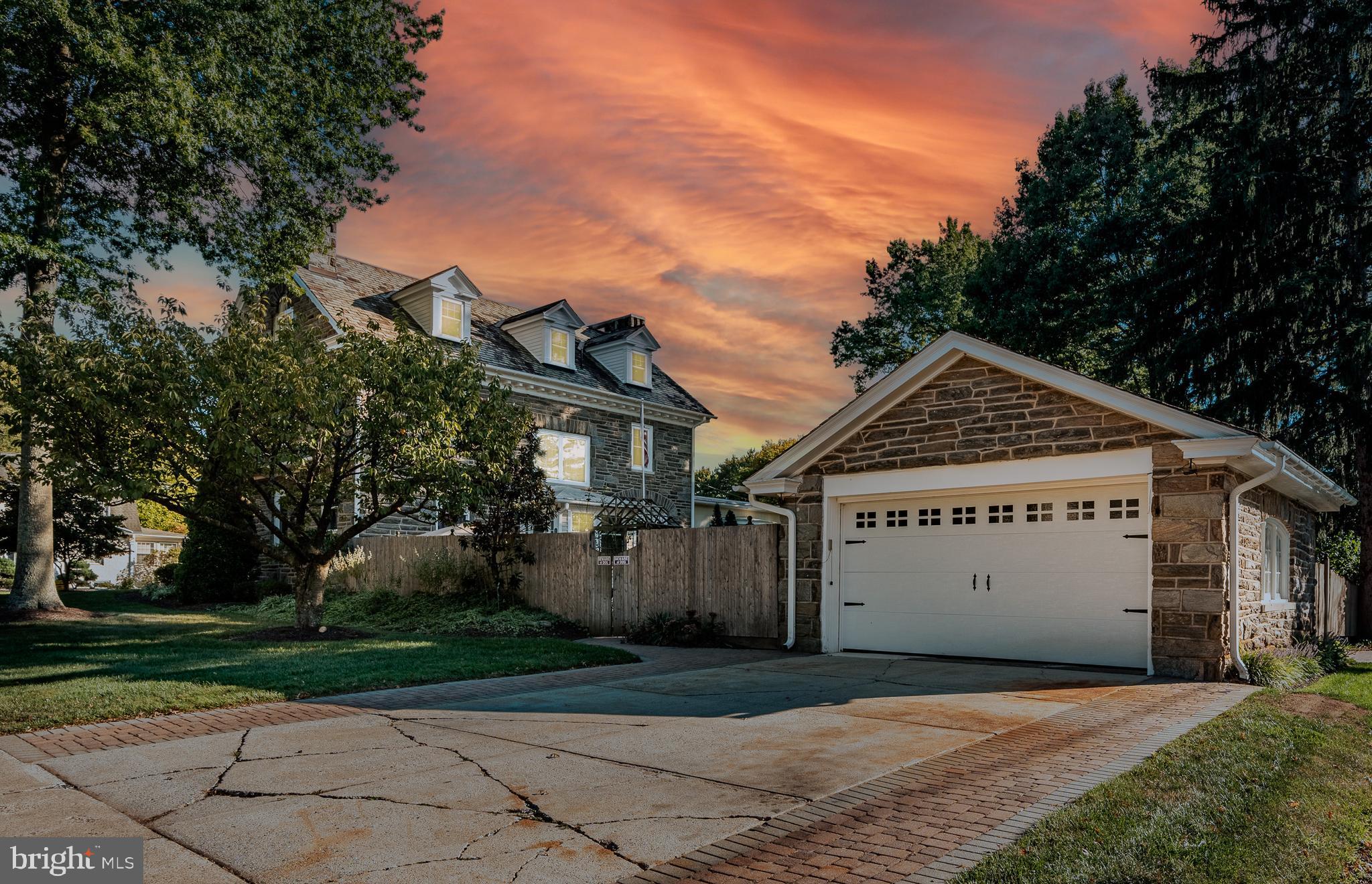 245 ROSEDALE DRIVE