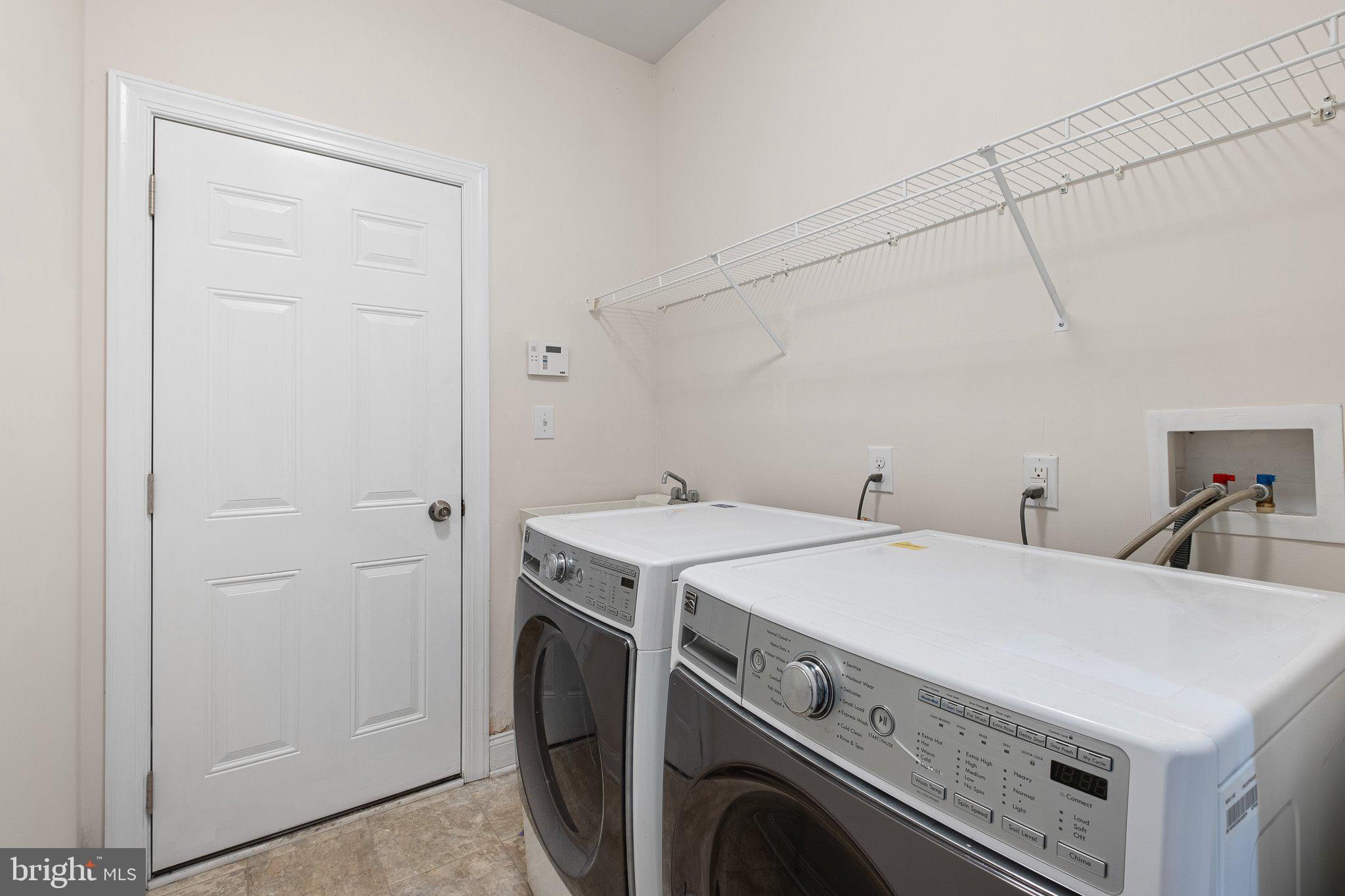 HIGH POINTE AT ST GE - Residential