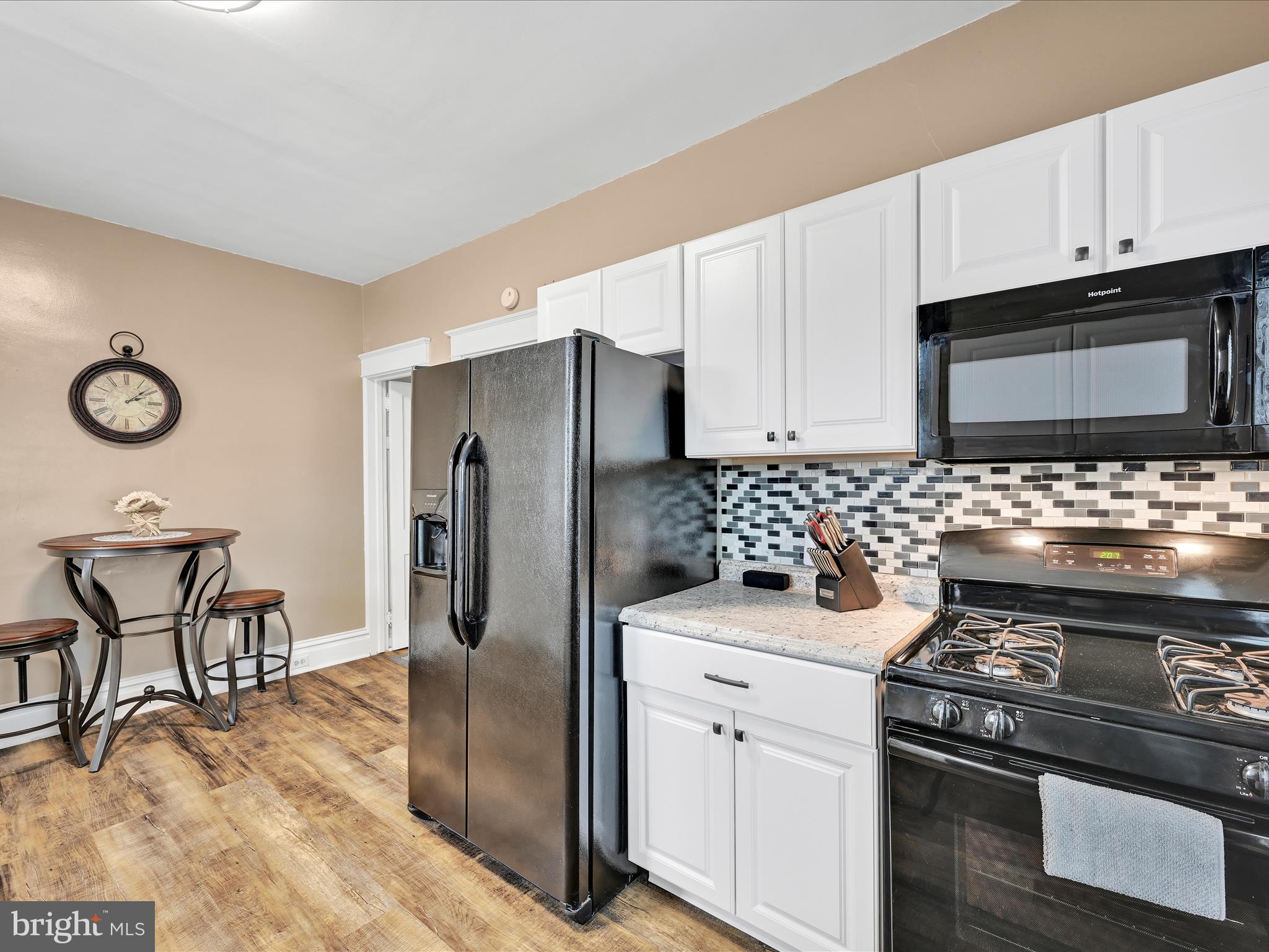 NEW CUMBERLAND BOROUGH - Residential