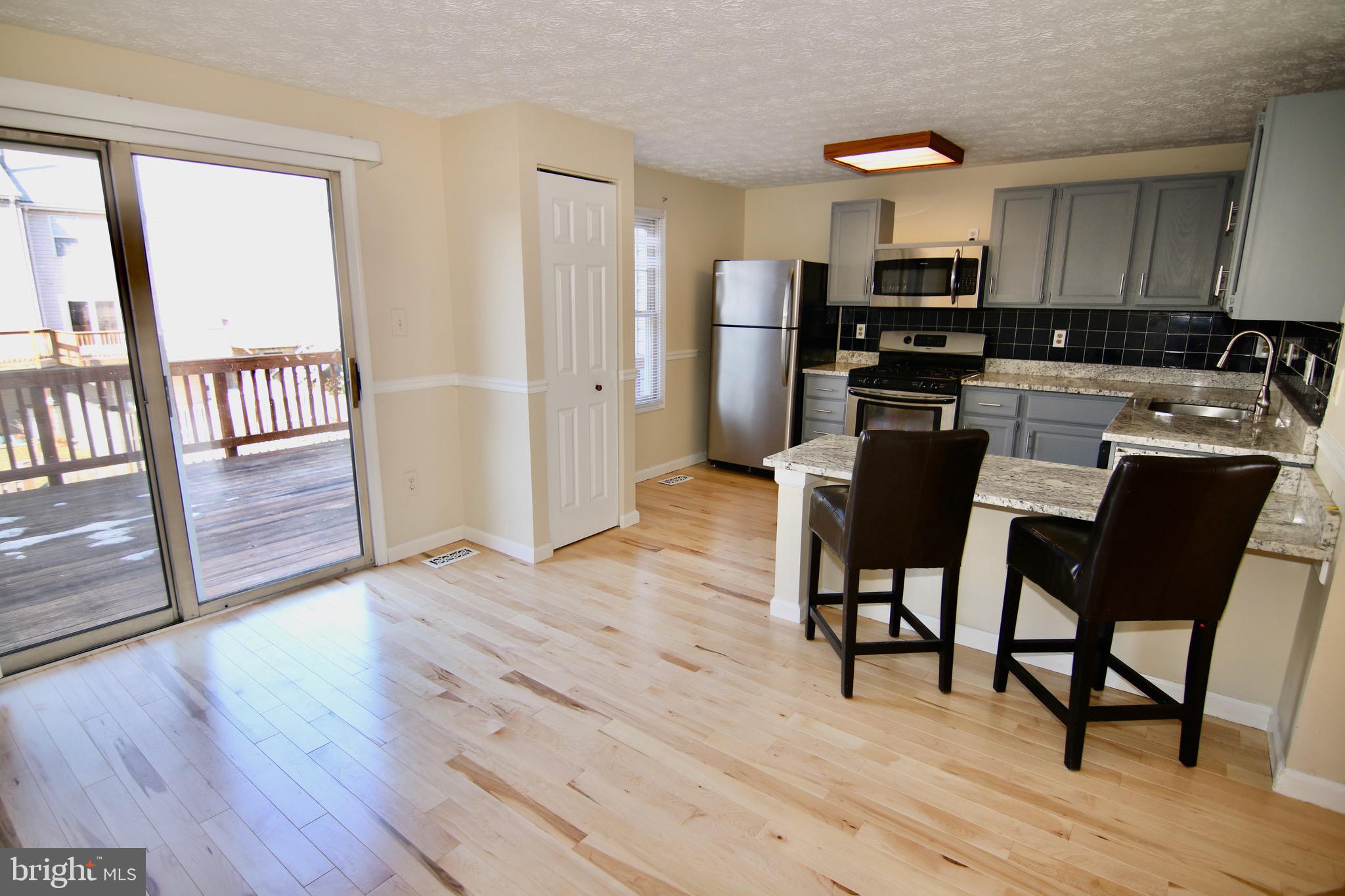 COURTS AT PINEY ORCHARD - Residential