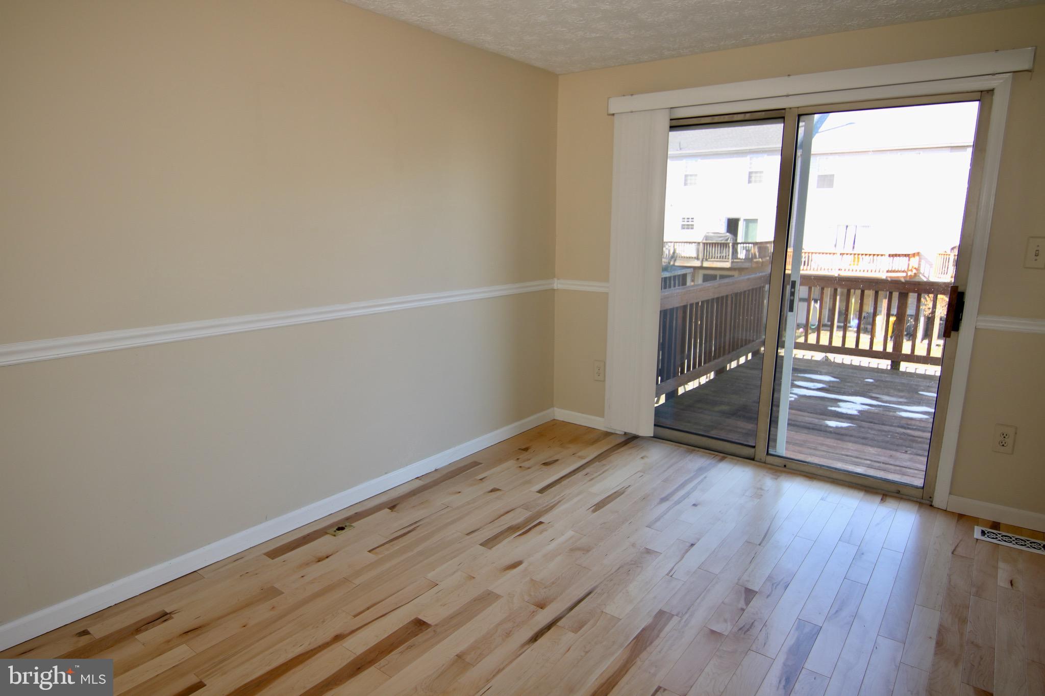 COURTS AT PINEY ORCHARD - Residential