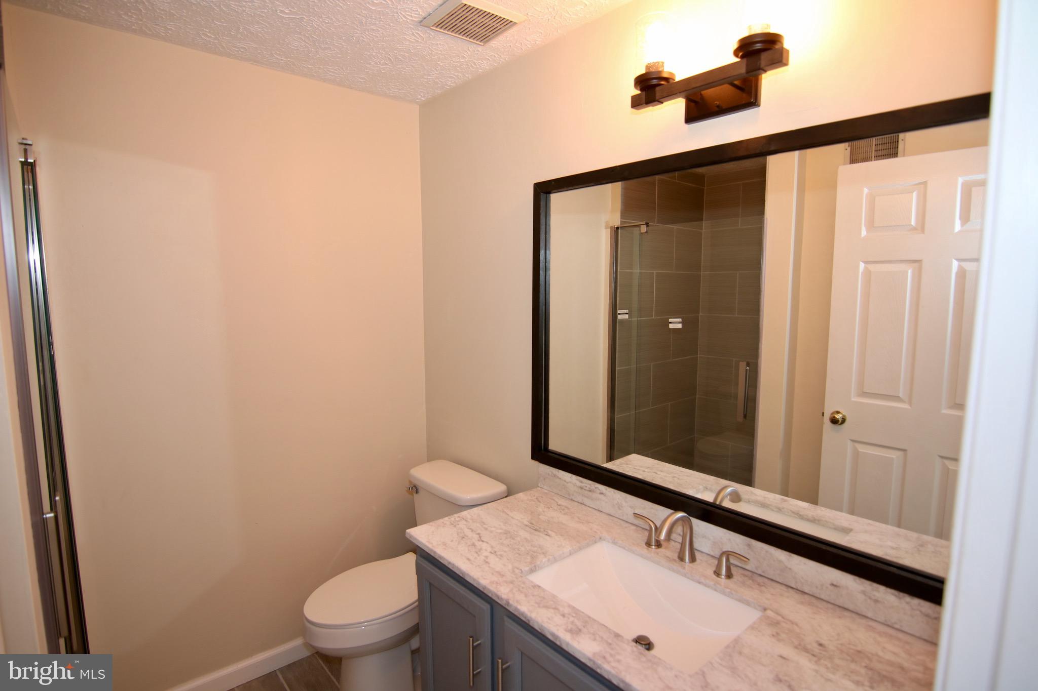 COURTS AT PINEY ORCHARD - Residential