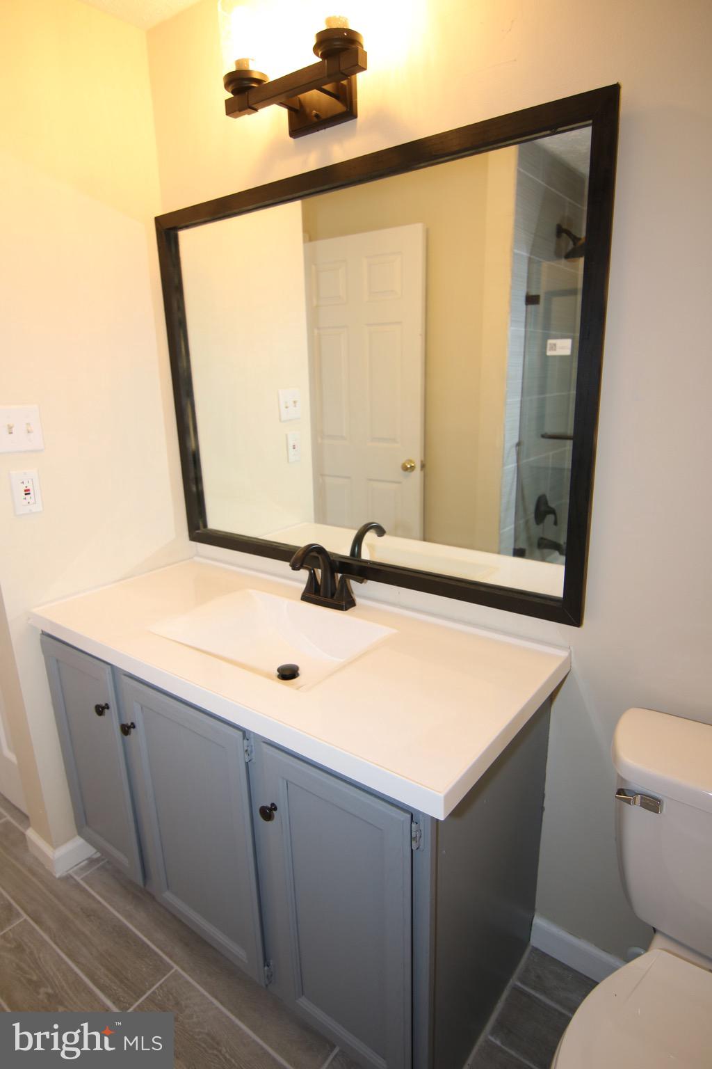 COURTS AT PINEY ORCHARD - Residential