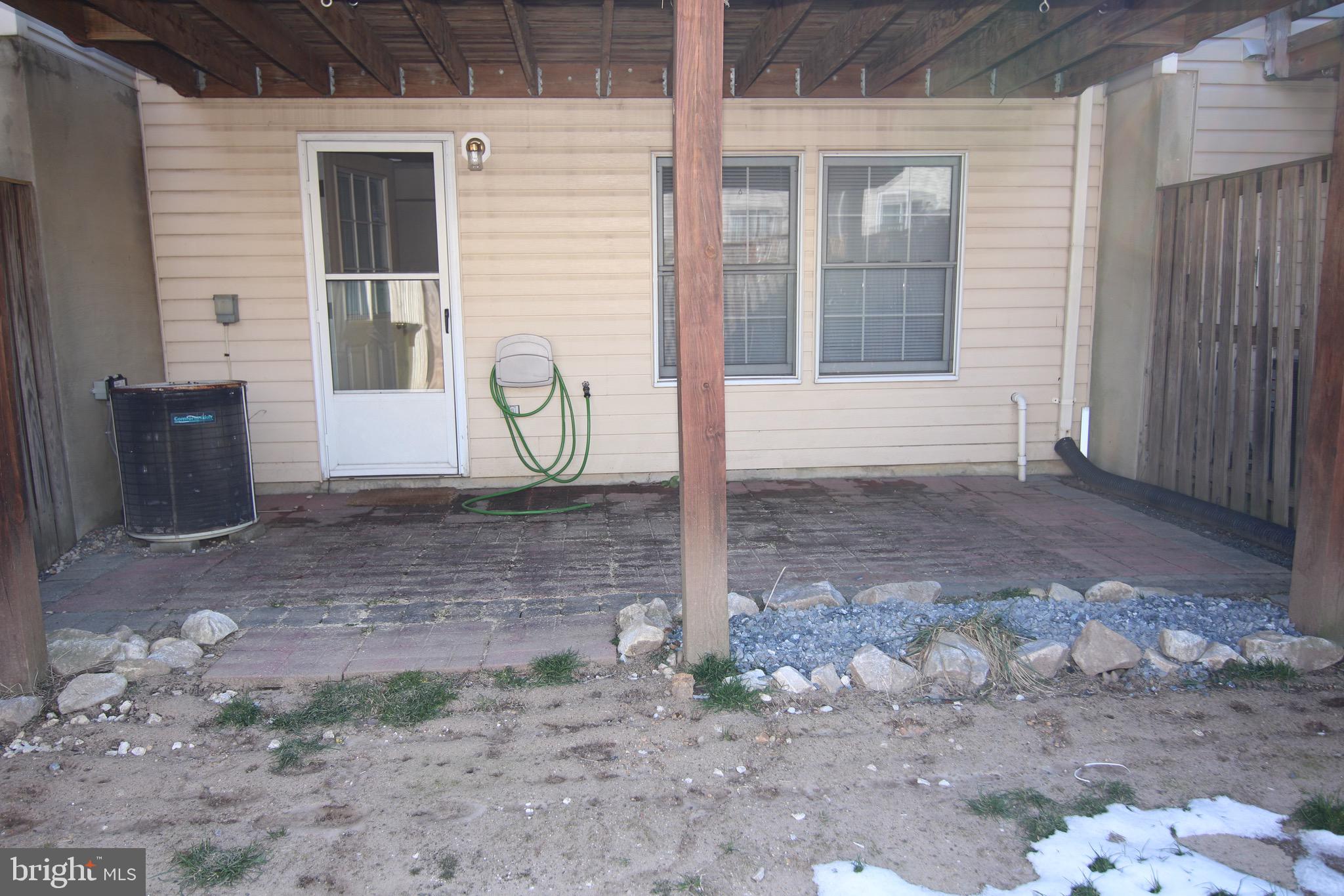 COURTS AT PINEY ORCHARD - Residential