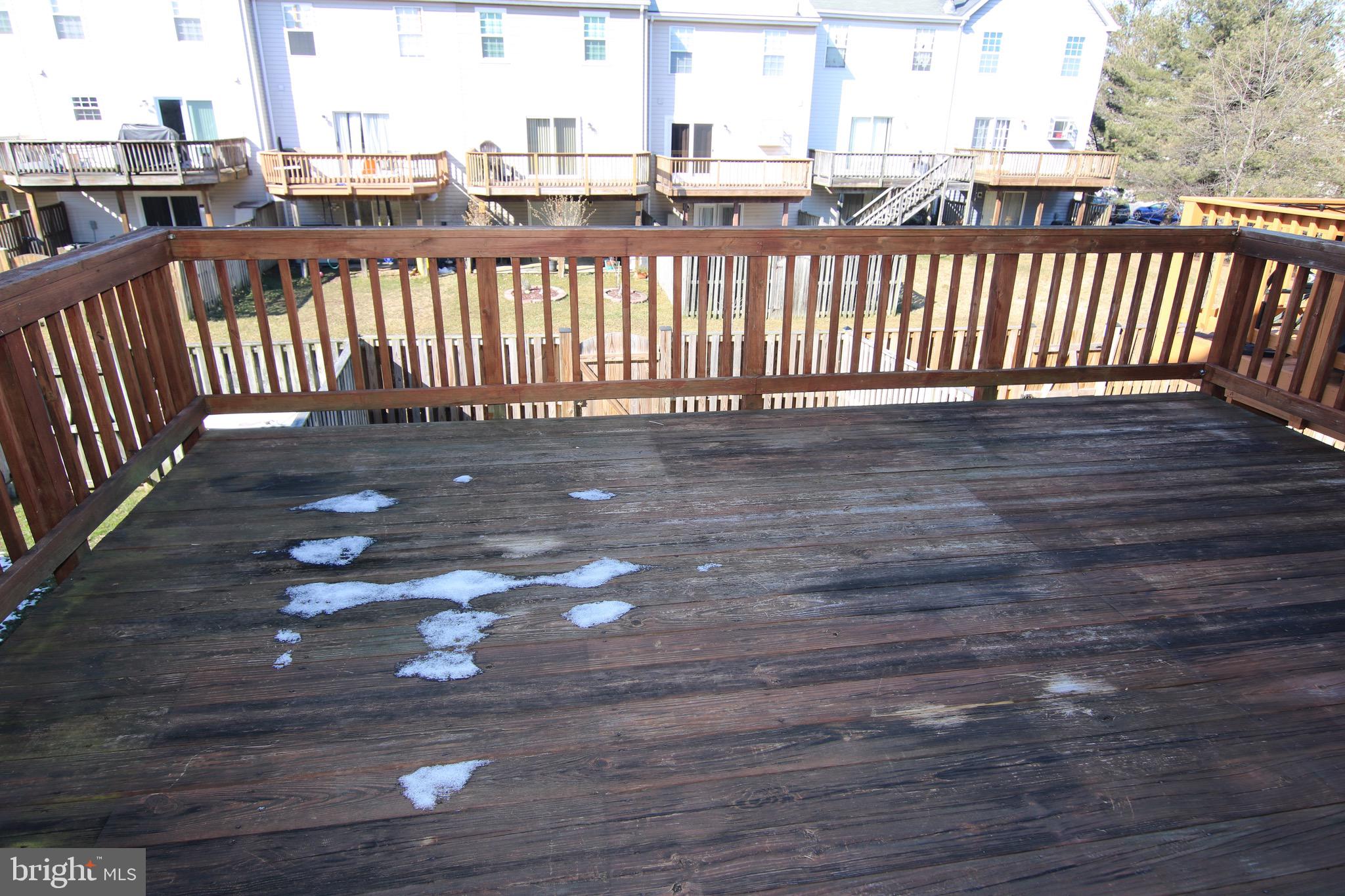 COURTS AT PINEY ORCHARD - Residential