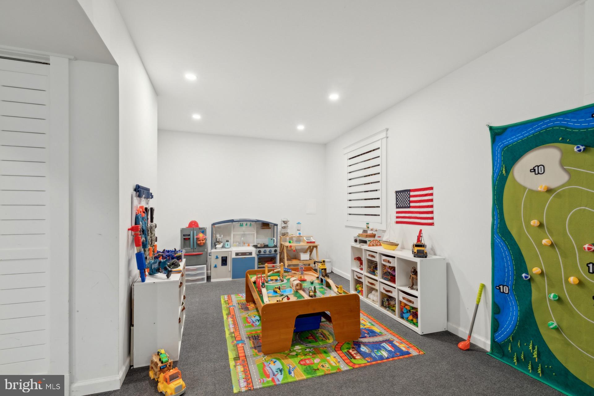 EASTPORT - Residential